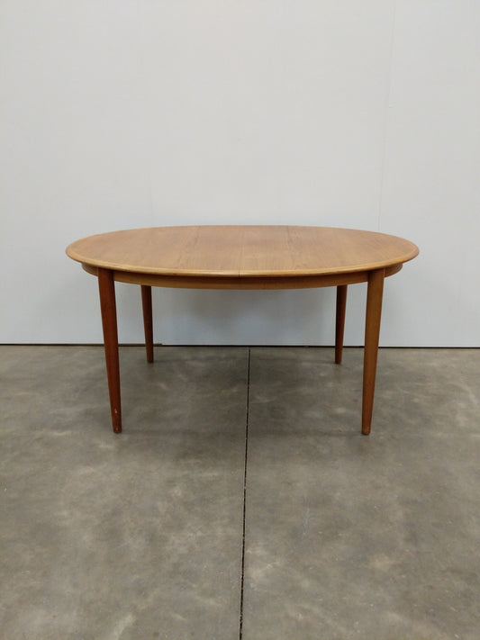 Vintage Mid Century Modern Teak Extendable Dining Table