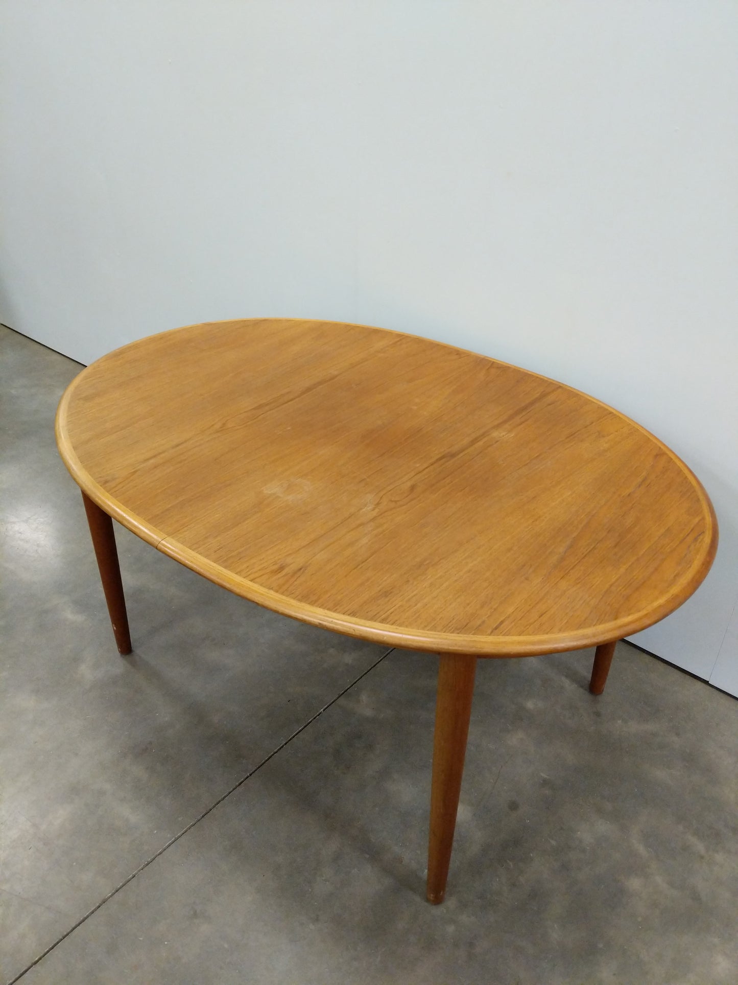 Vintage Mid Century Modern Teak Extendable Dining Table