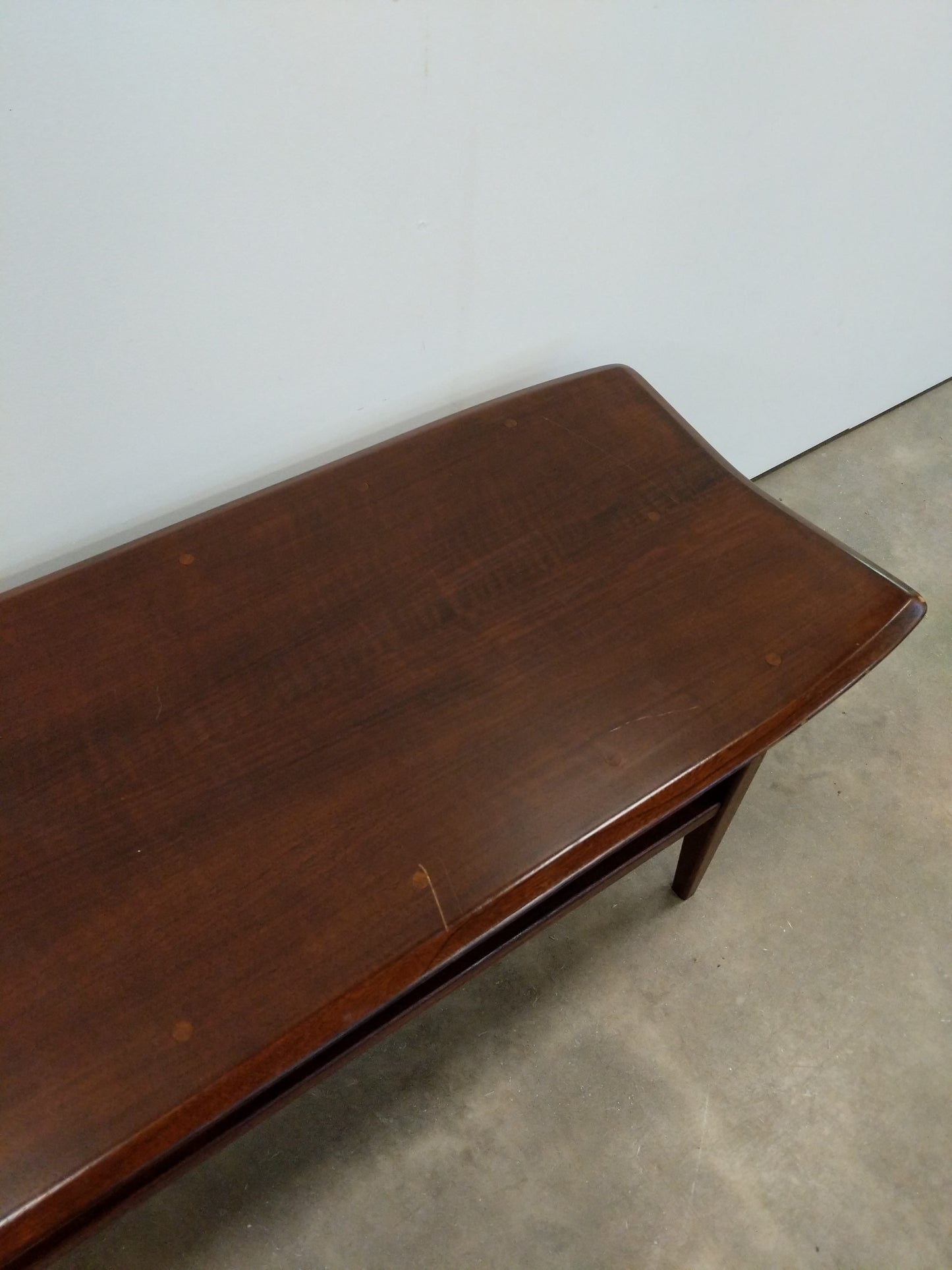 Vintage Mid Century Modern Coffee Table