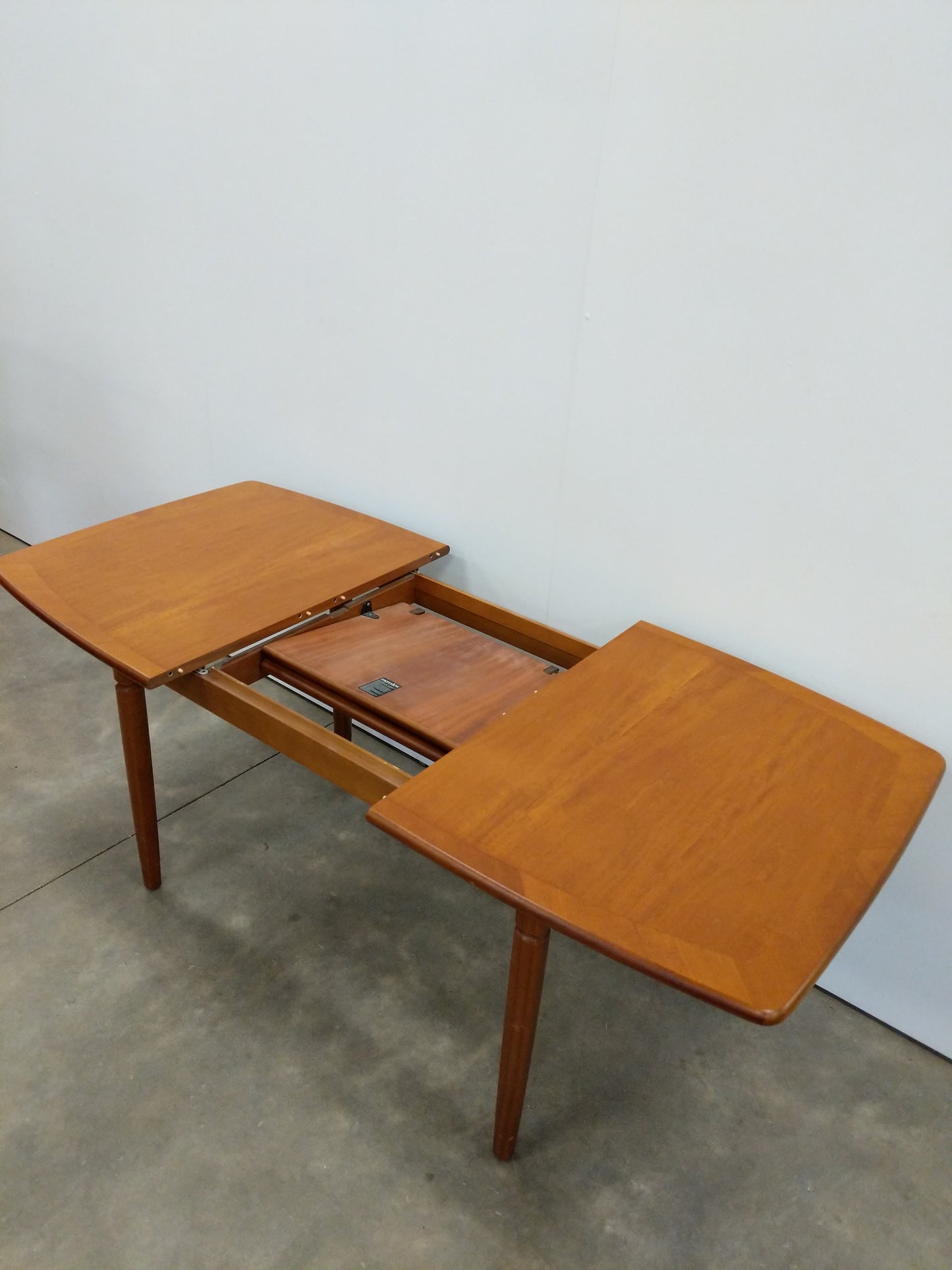 Vintage Mid Century Modern Teak Extendable Dining Table by Meredew