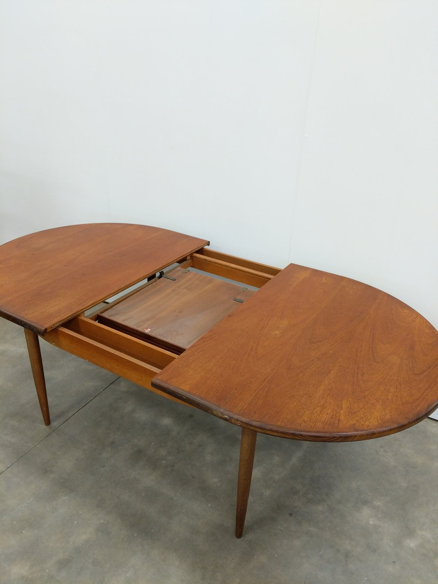 Vintage Mid Century Modern Teak Extendable Dining Table by G Plan