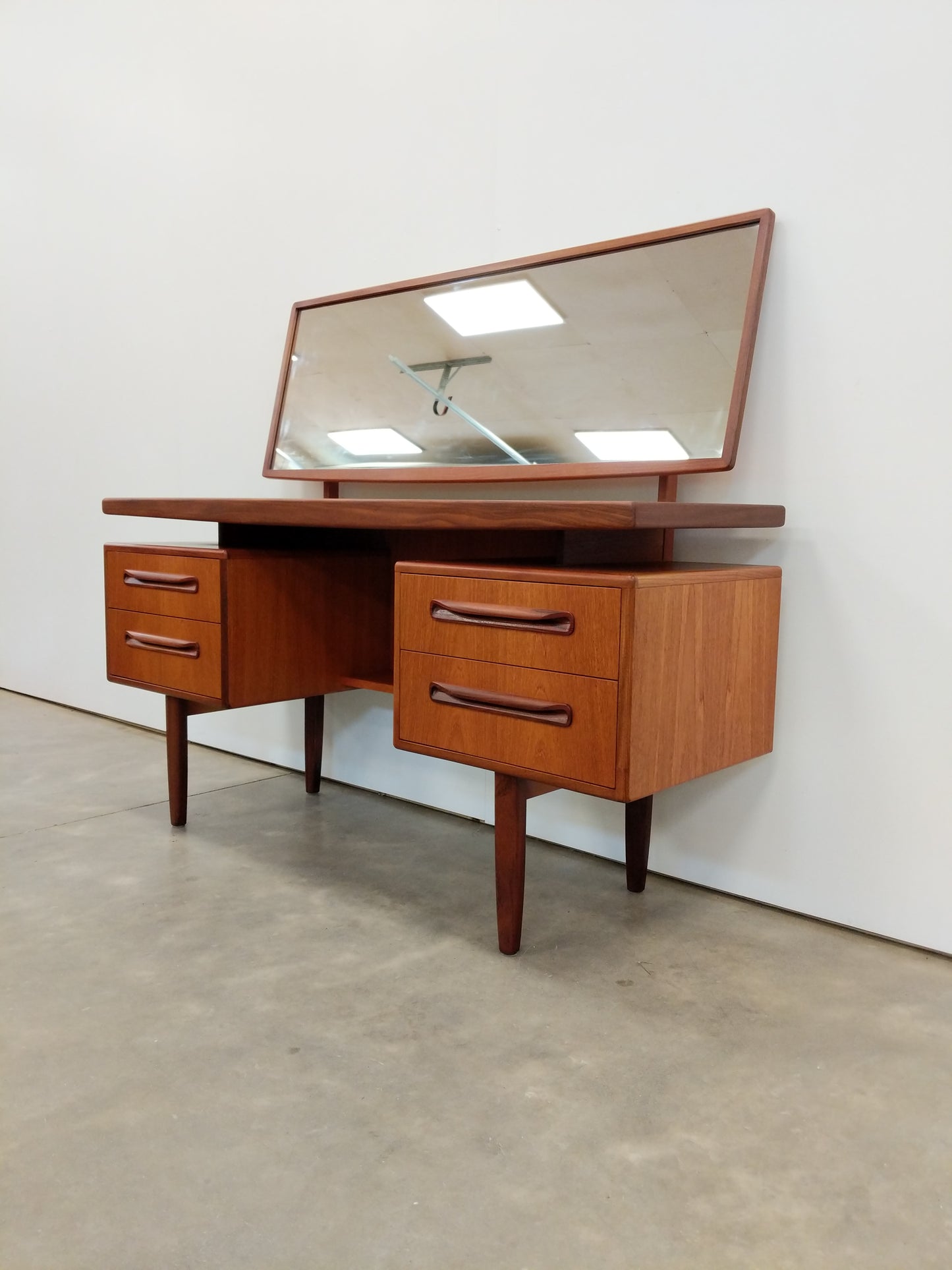 Vintage Mid Century Modern Teak Dressing Table / Desk by G Plan