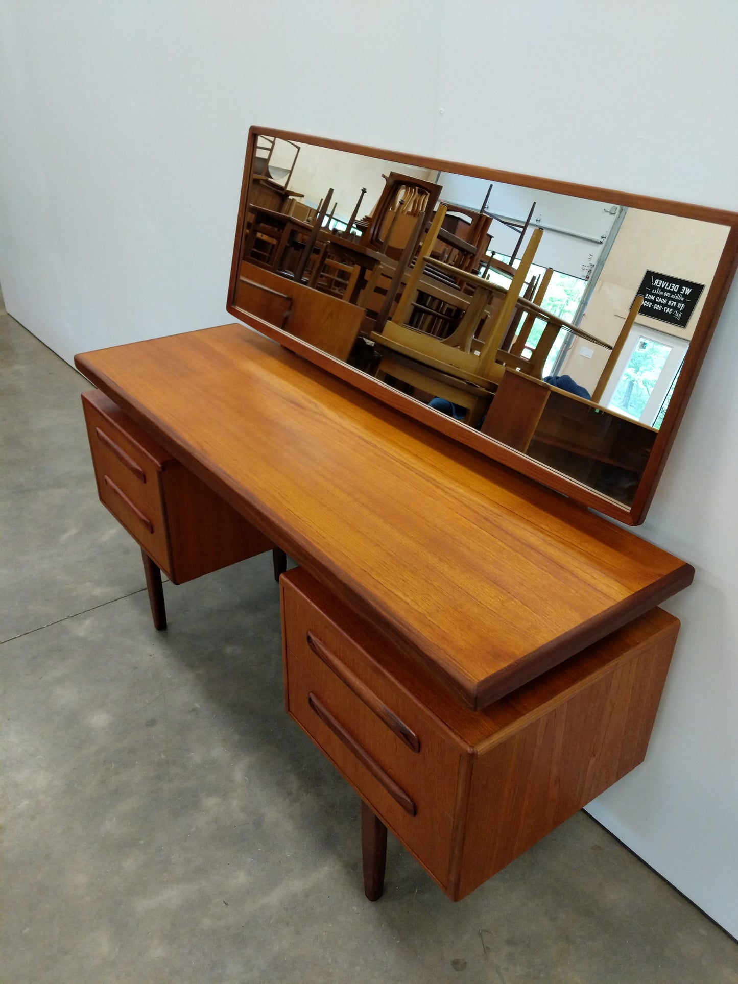 Vintage Mid Century Modern Teak Dressing Table / Desk by G Plan