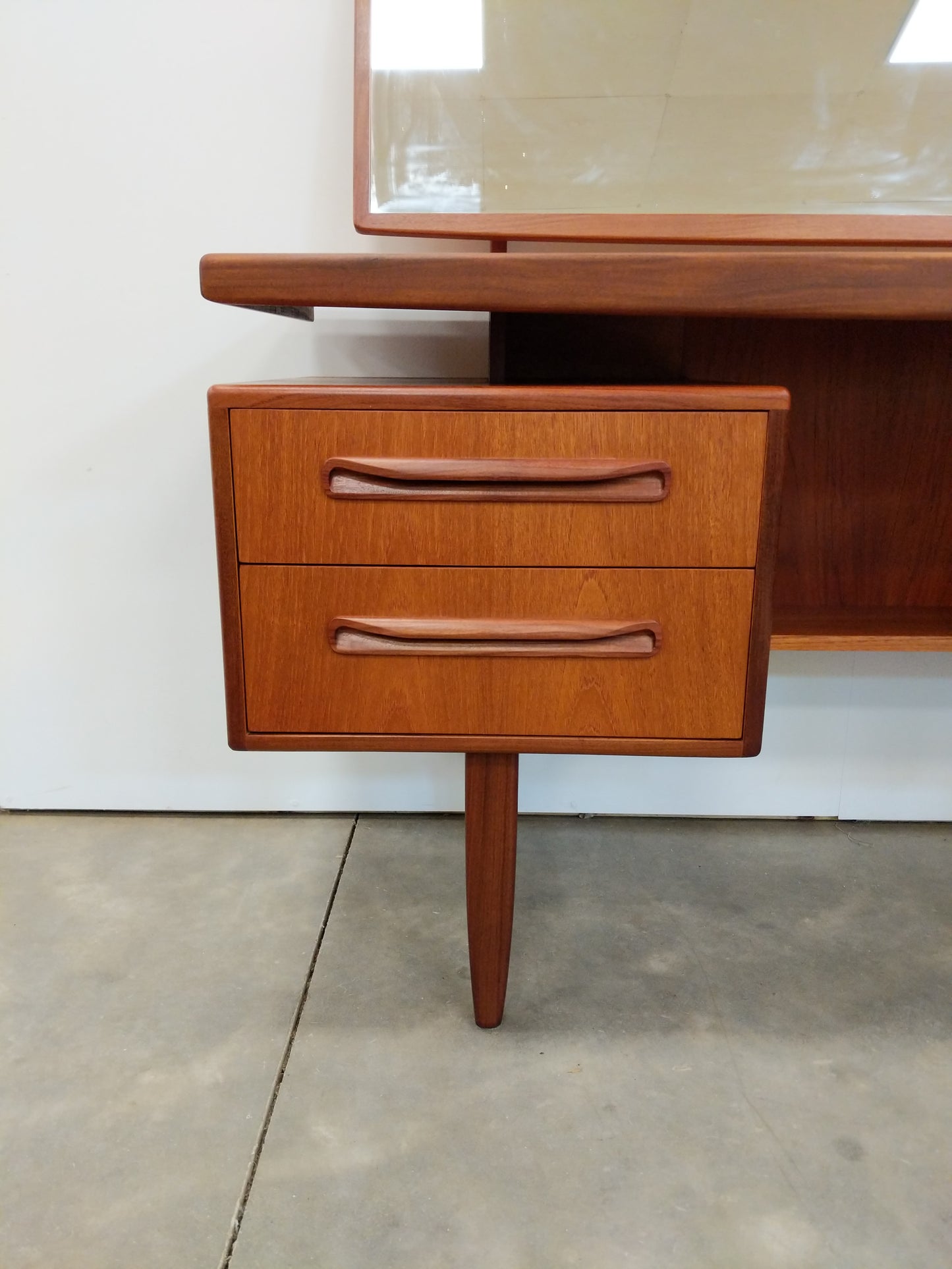 Vintage Mid Century Modern Teak Dressing Table / Desk by G Plan