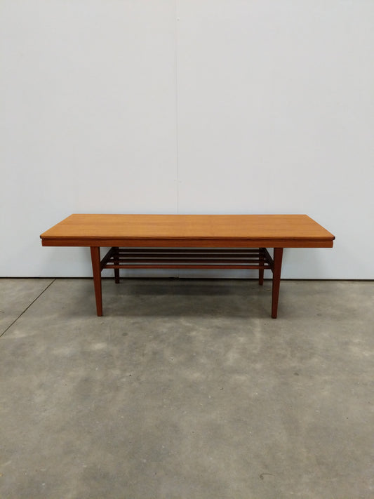 Vintage Mid Century Modern Teak Coffee Table