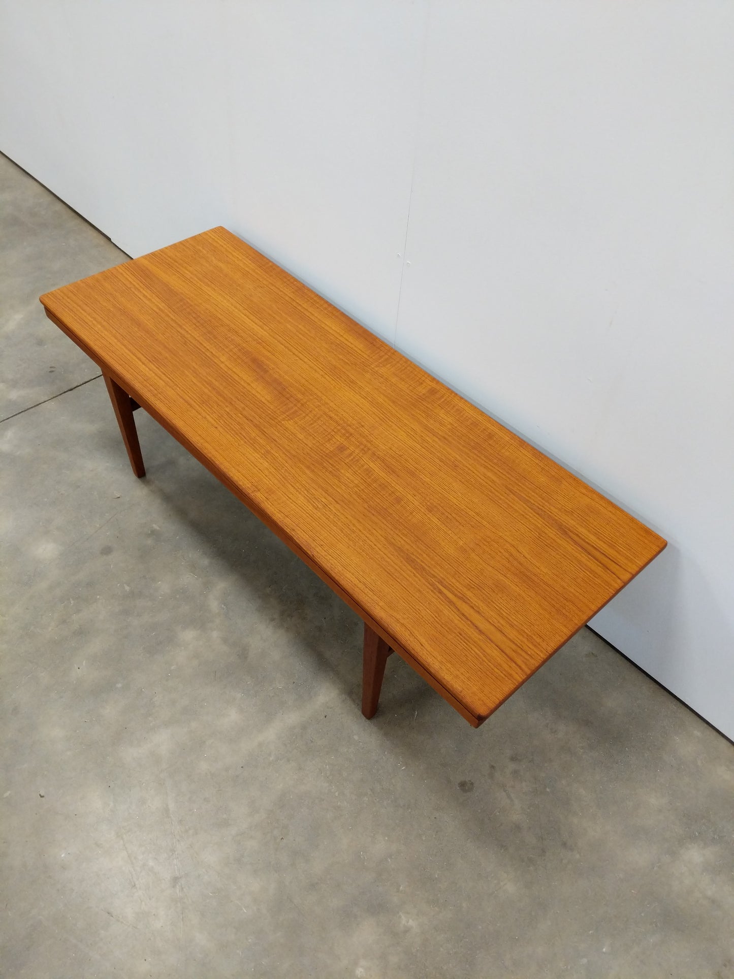 Vintage Mid Century Modern Teak Coffee Table