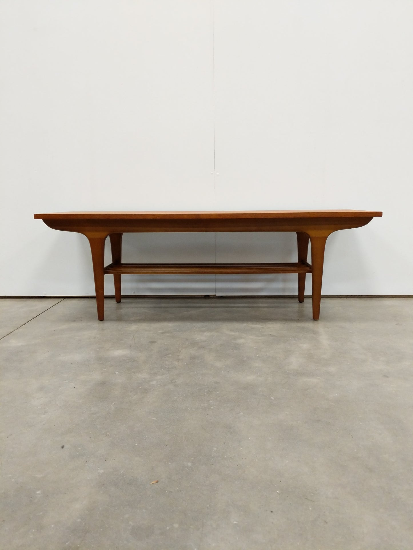 Vintage Mid Century Modern Teak Coffee Table by Jentique