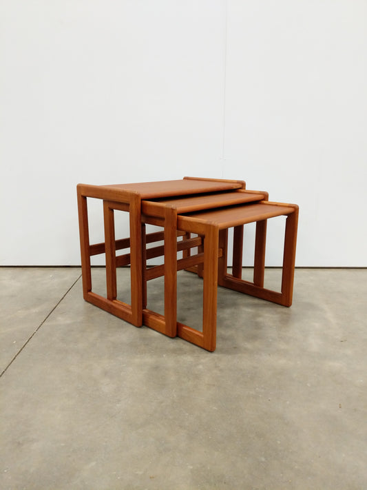 Set of Vintage Mid Century Modern Teak Nesting Tables by O'Donnell