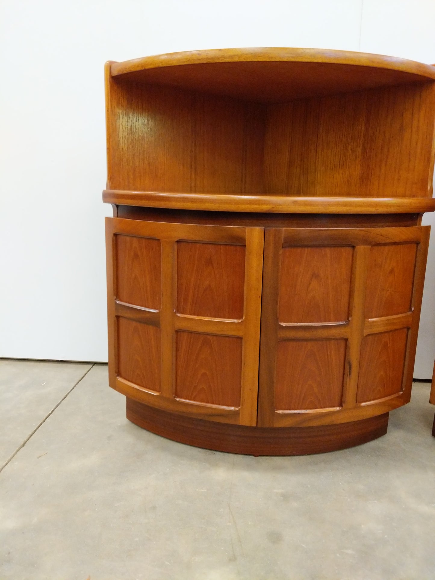 Pair of Vintage Mid Century Modern Teak Low Corner Cabinets by Nathan