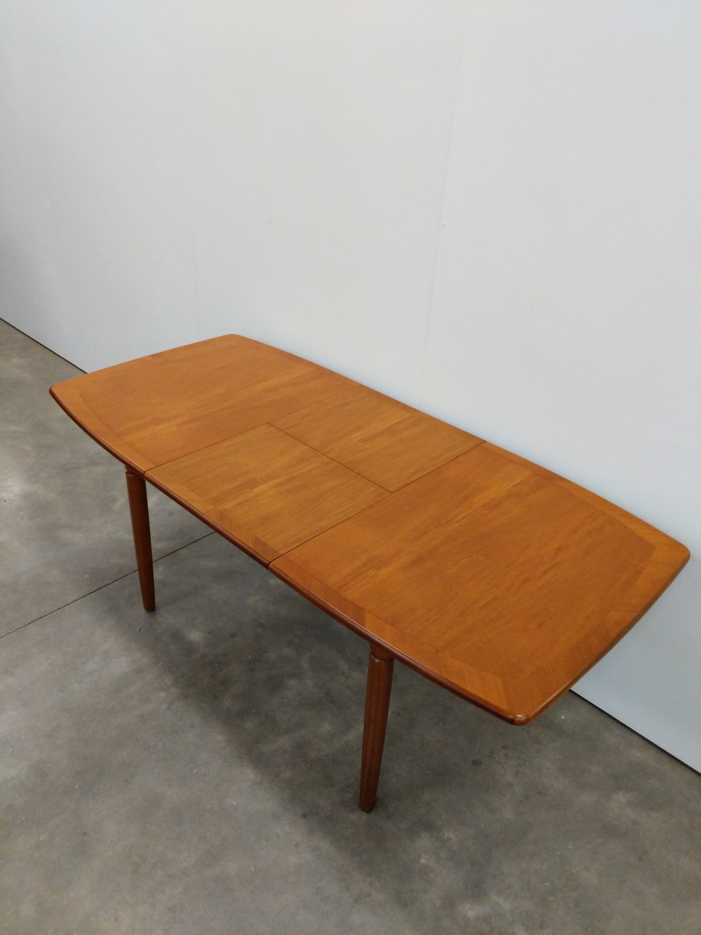 Vintage Mid Century Modern Teak Extendable Dining Table by Meredew