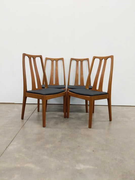 Set of 4 Vintage Mid Century Modern Dining Chairs by Parker Knoll