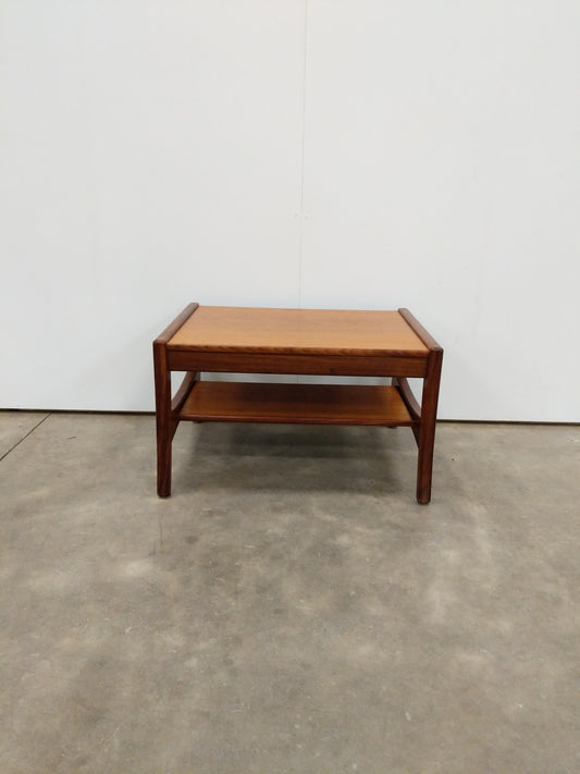 Vintage Mid Century Modern Teak Side Table / Small Coffee Table