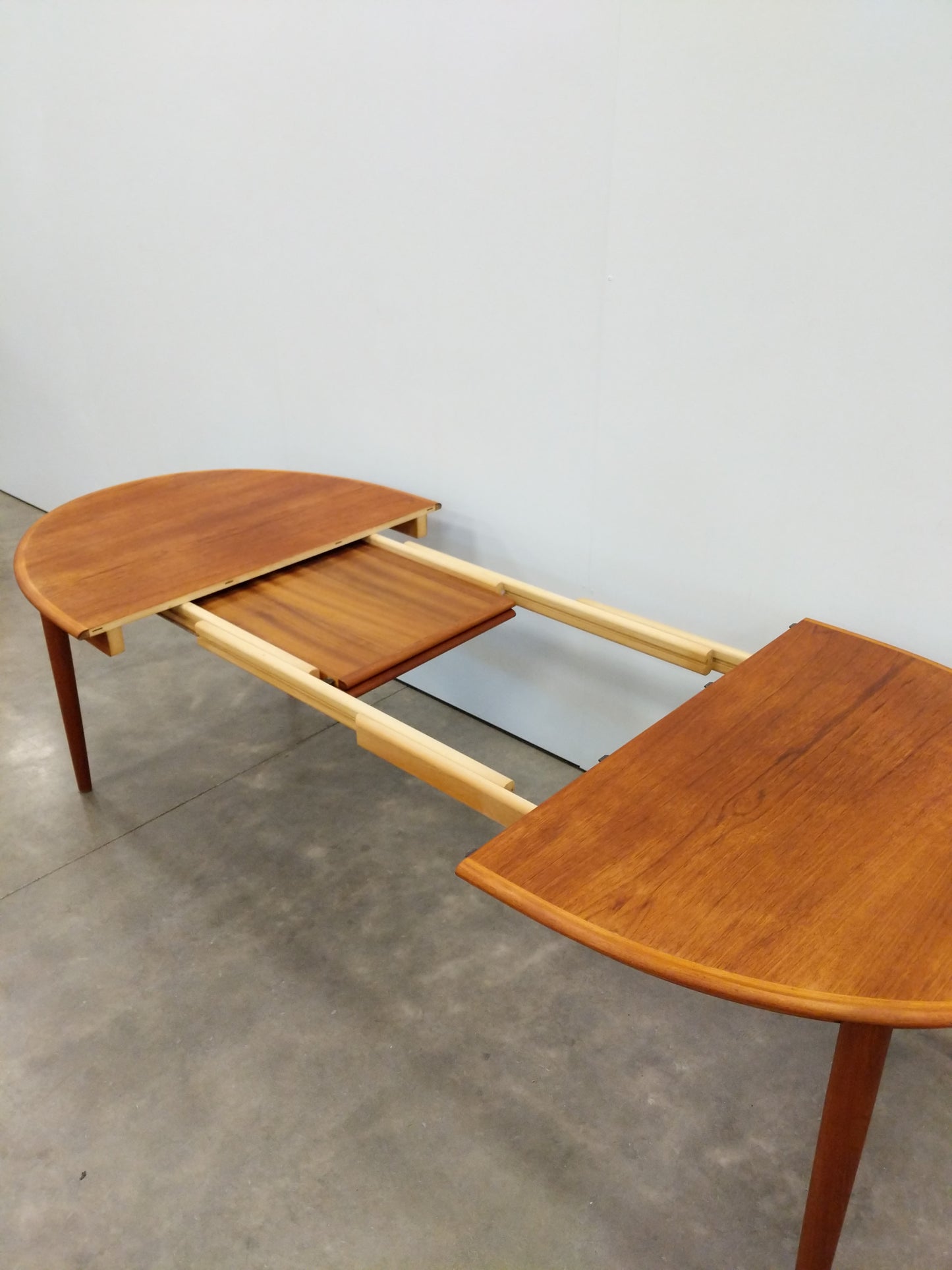 Vintage Mid Century Modern Teak Extendable Dining Table