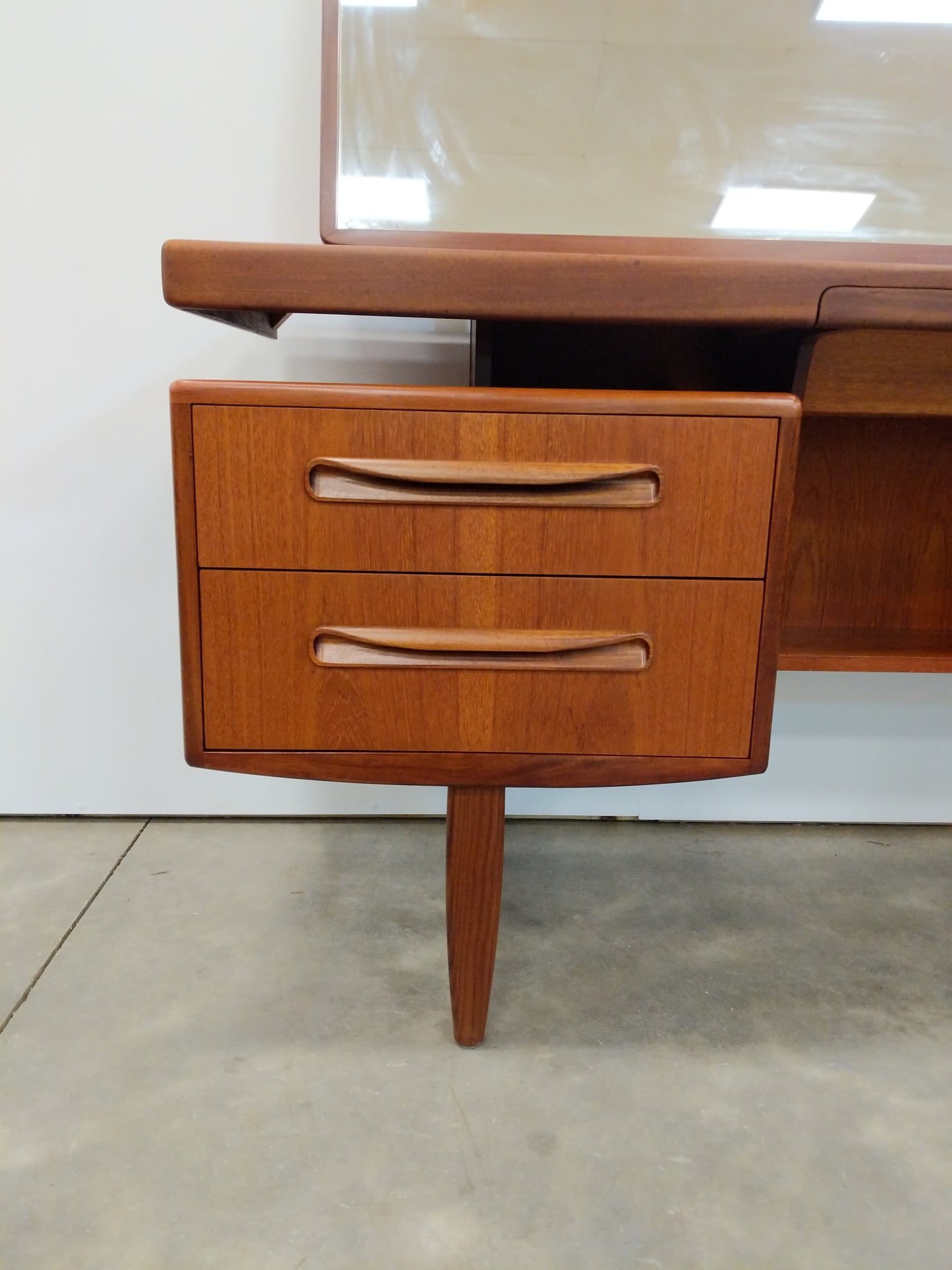 Vintage Mid Century Modern Teak Dressing Table / Desk by G Plan