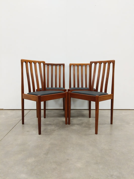 Set of 4 Vintage Mid Century Modern Dining Chairs by Meredew