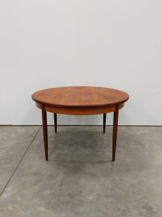 Vintage Mid Century Modern Teak Extendable Dining Table by G Plan