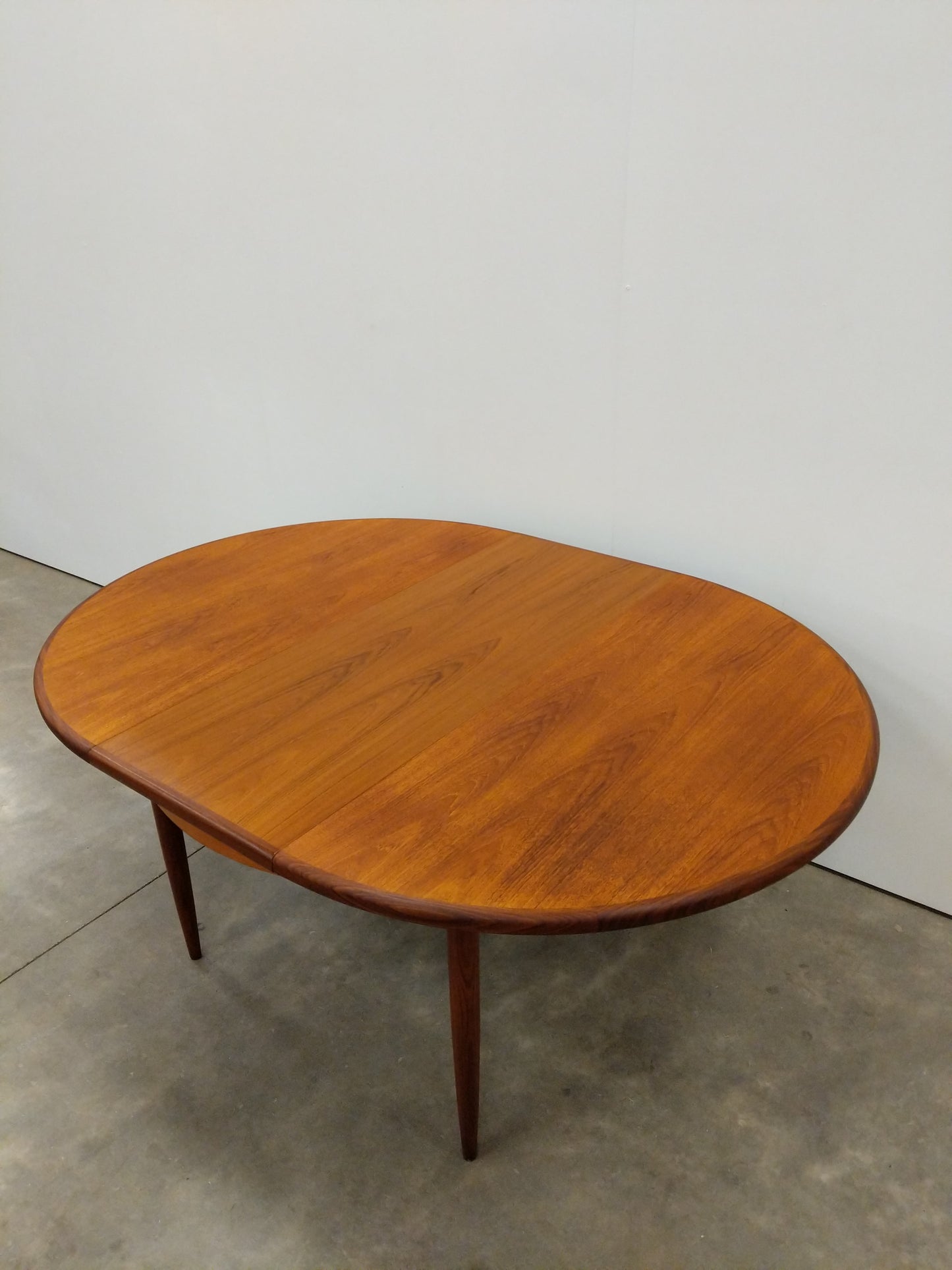 Vintage Mid Century Modern Teak Extendable Dining Table by G Plan