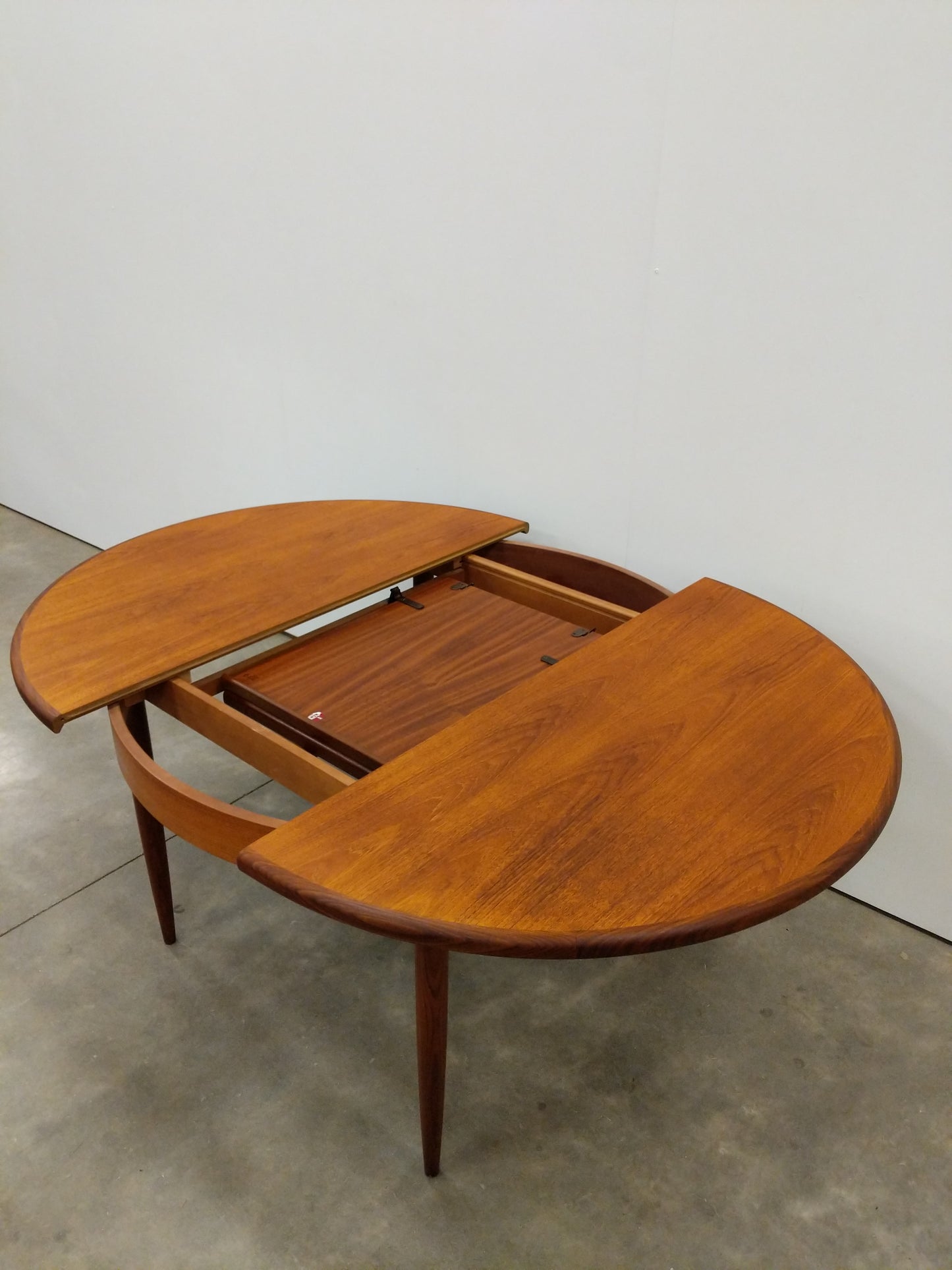Vintage Mid Century Modern Teak Extendable Dining Table by G Plan