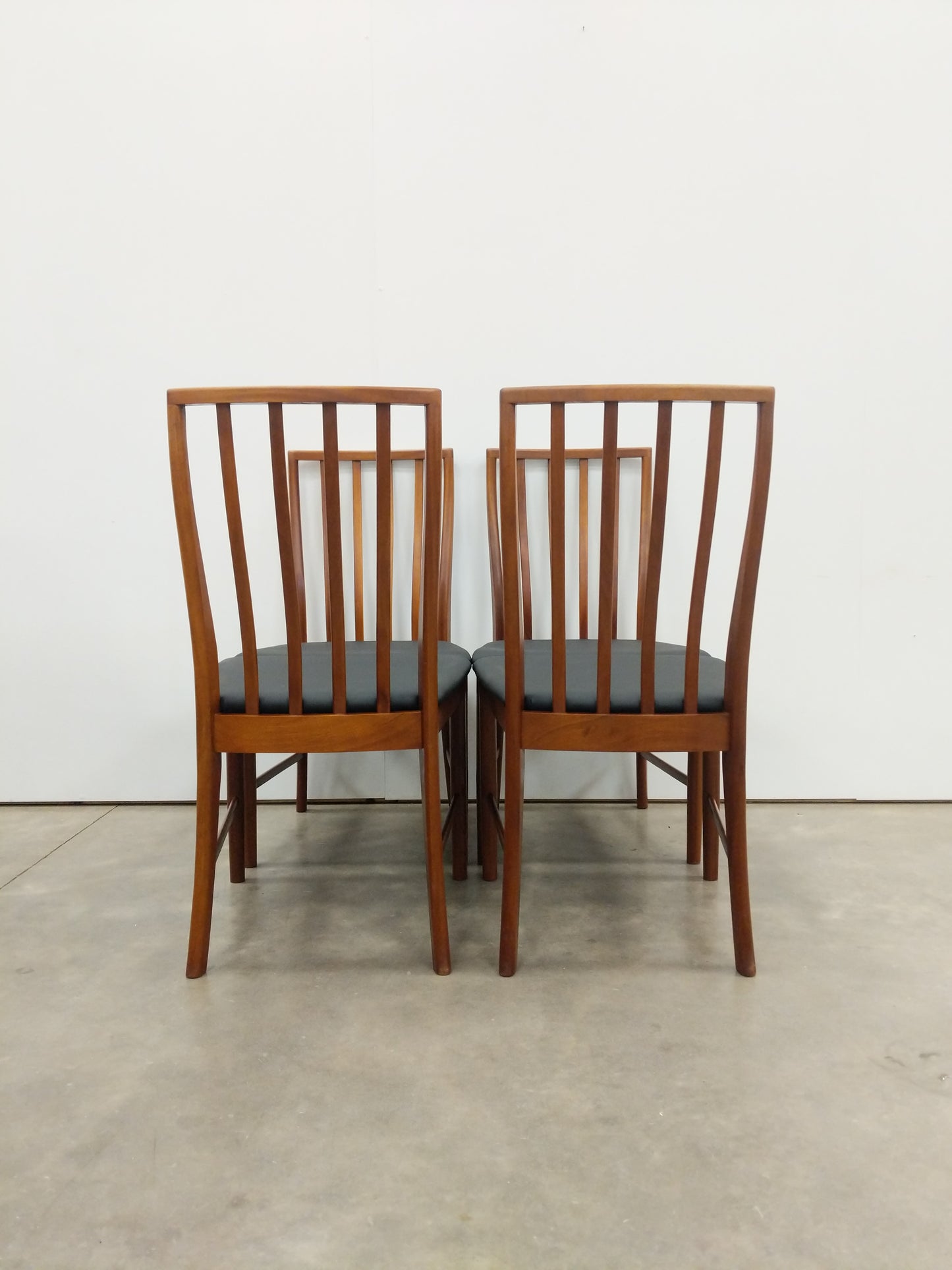 Set of 4 Vintage Mid Century Modern Dining Chairs by McIntosh