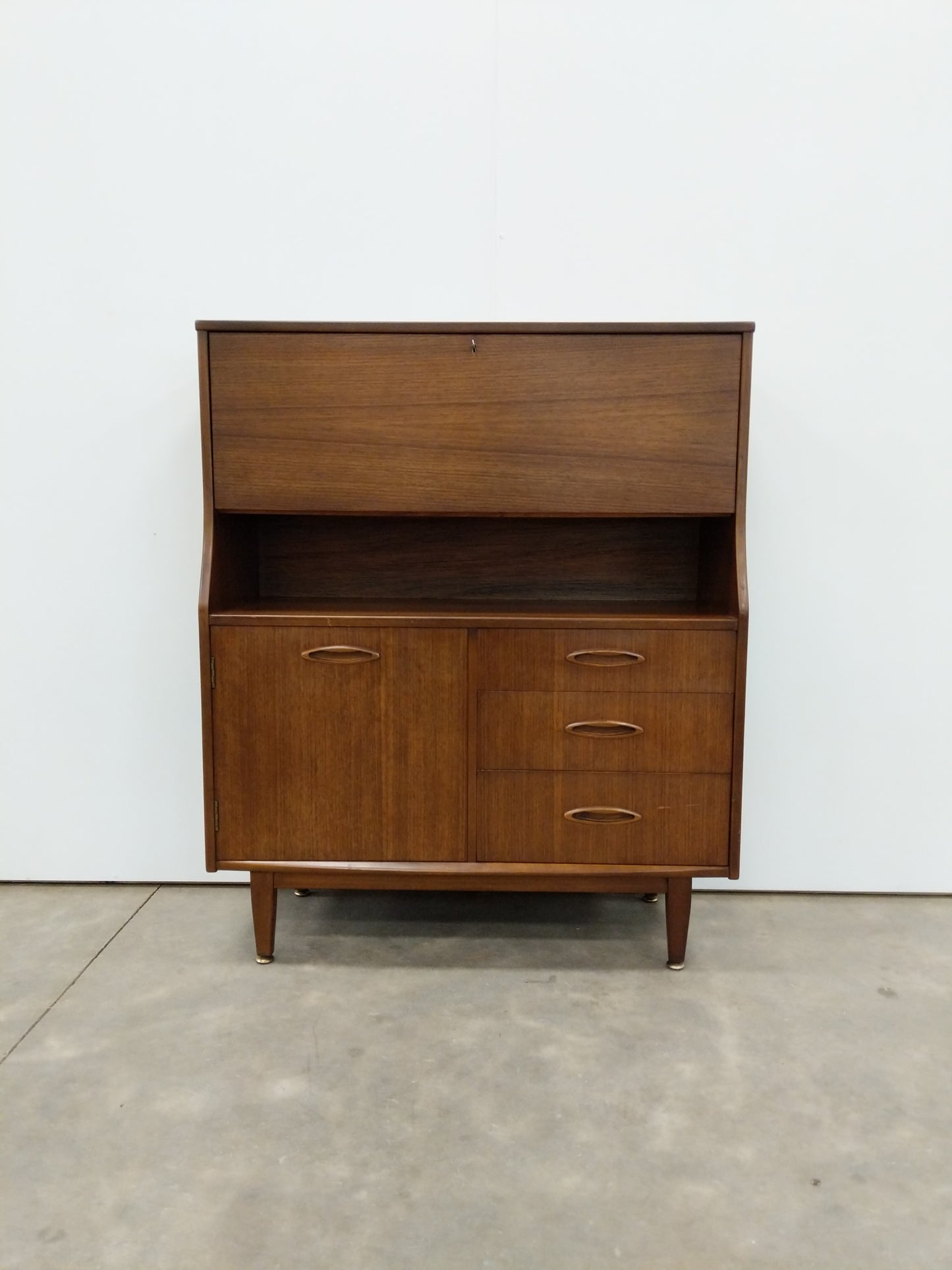 Vintage Mid Century Modern Cabinet / Sideboard by Jentique