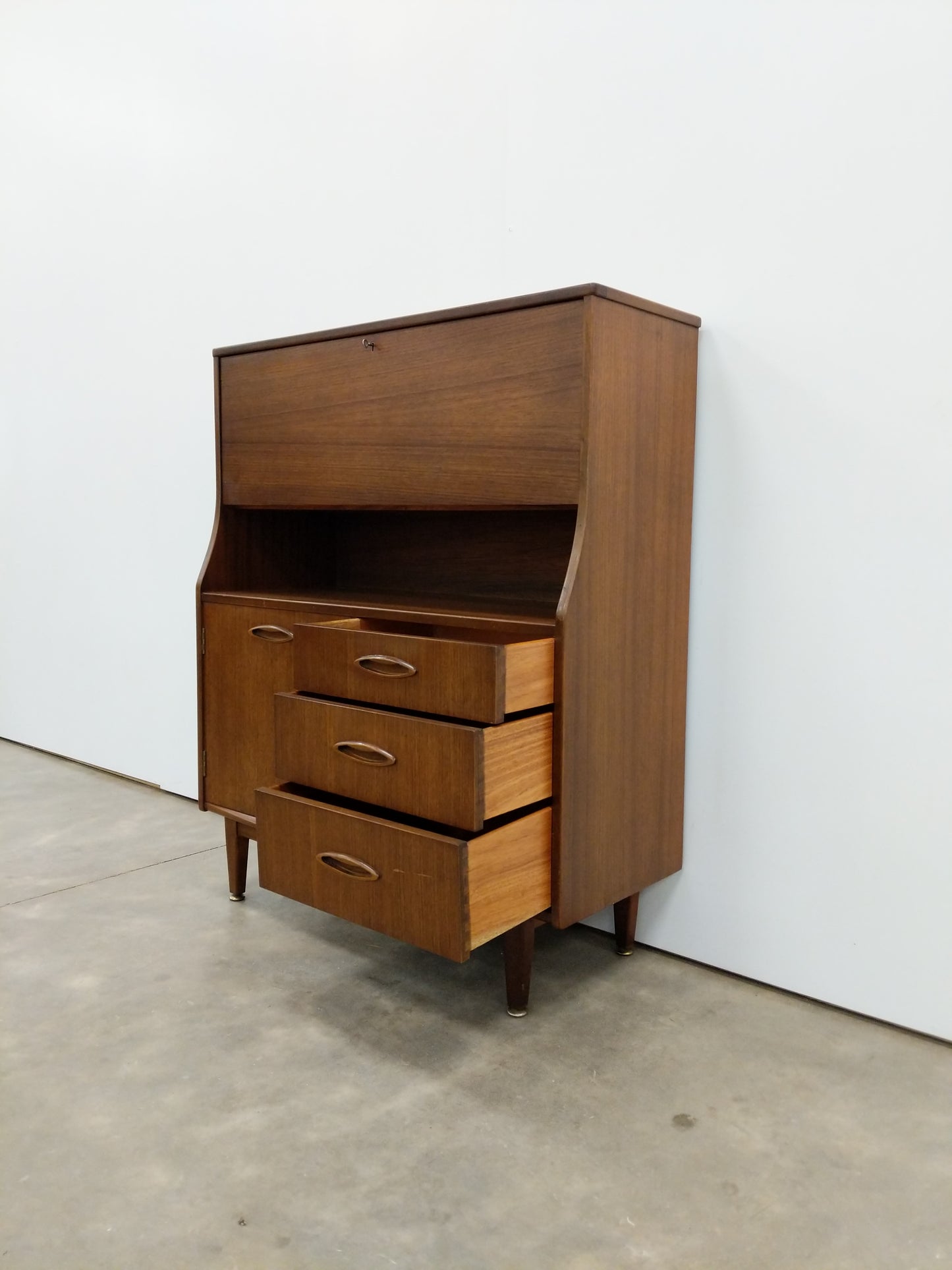 Vintage Mid Century Modern Cabinet / Sideboard by Jentique