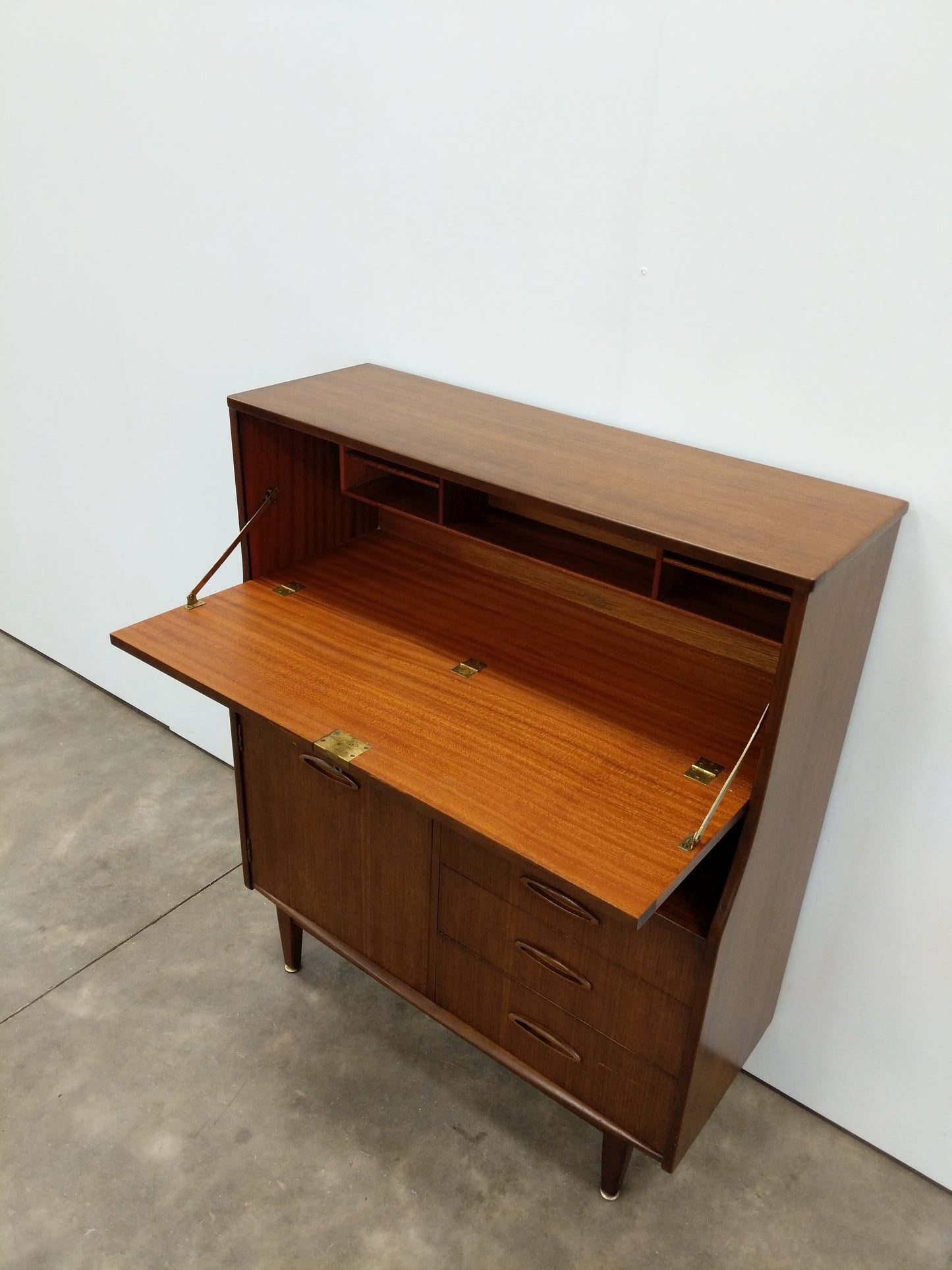 Vintage Mid Century Modern Cabinet / Sideboard by Jentique