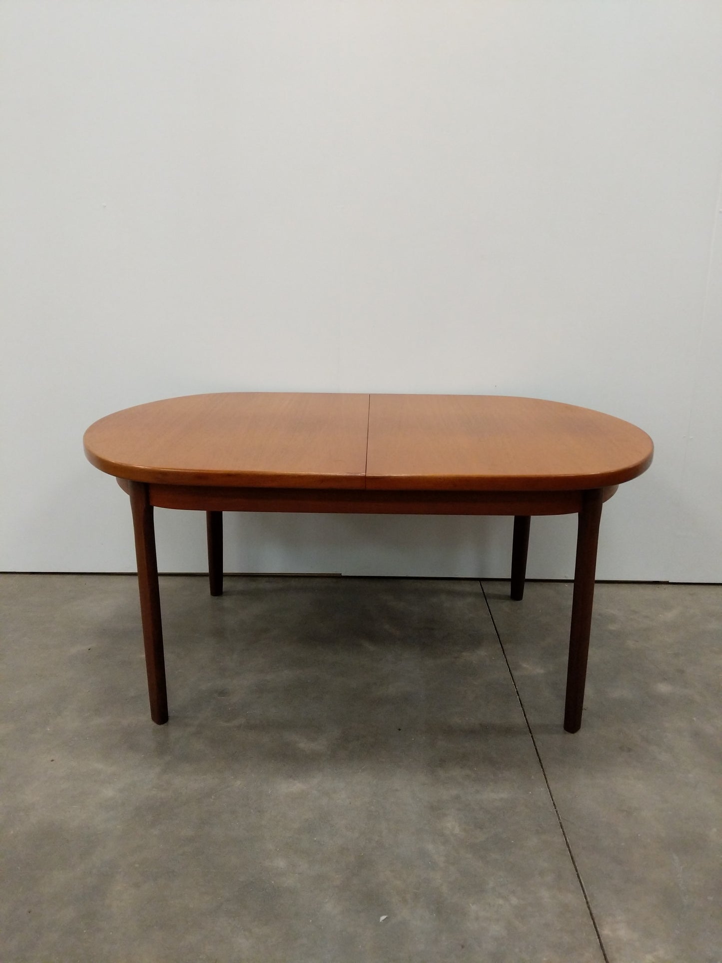 Vintage Mid Century Modern Teak Extendable Dining Table by Elliots of Newbury