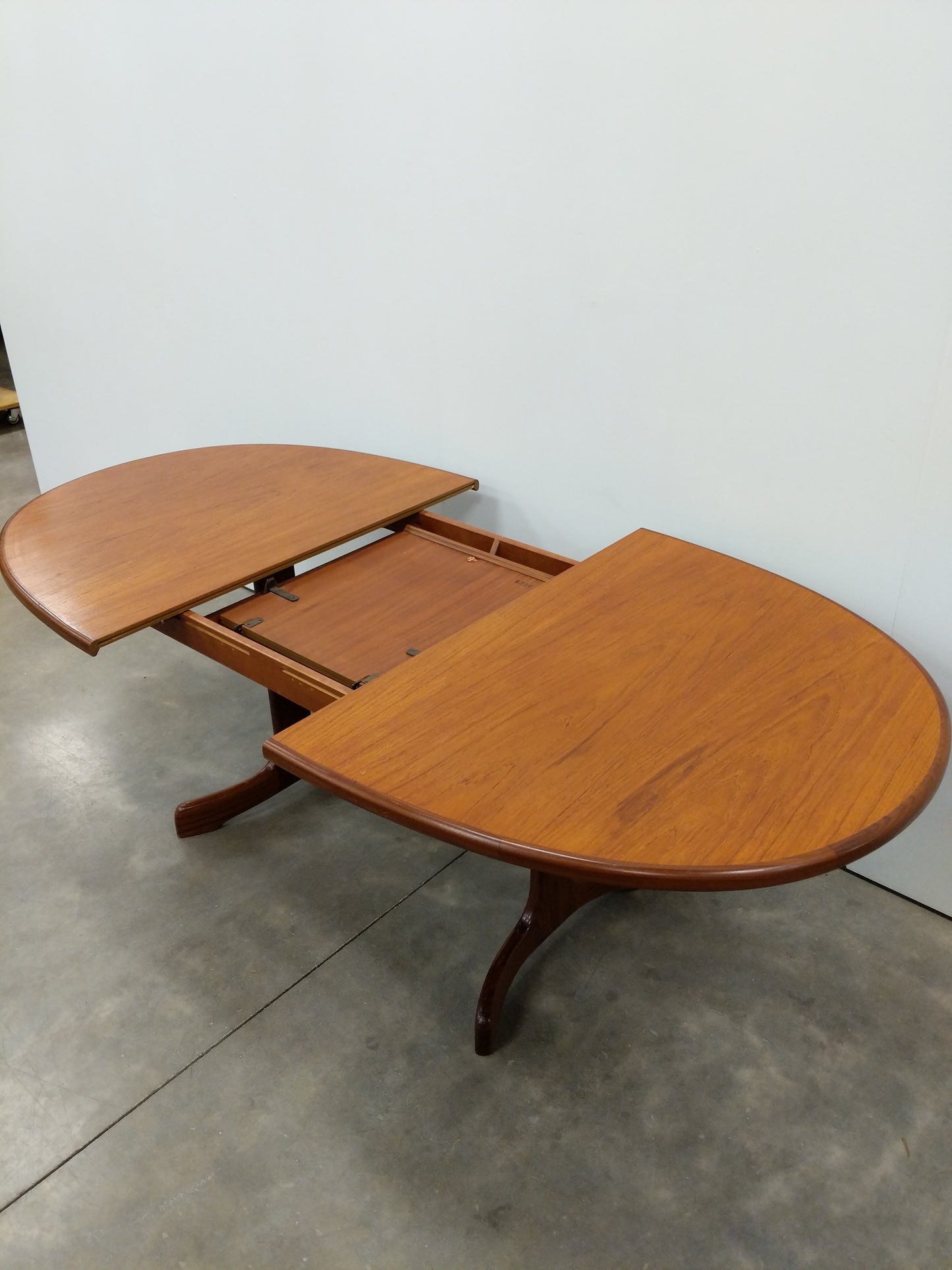 Vintage Mid Century Modern Teak Extendable Dining Table by G Plan