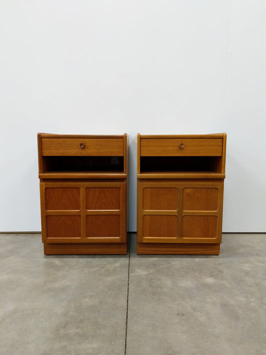 Pair of vintage Mid Century Modern Teak Nightstands by Nathan