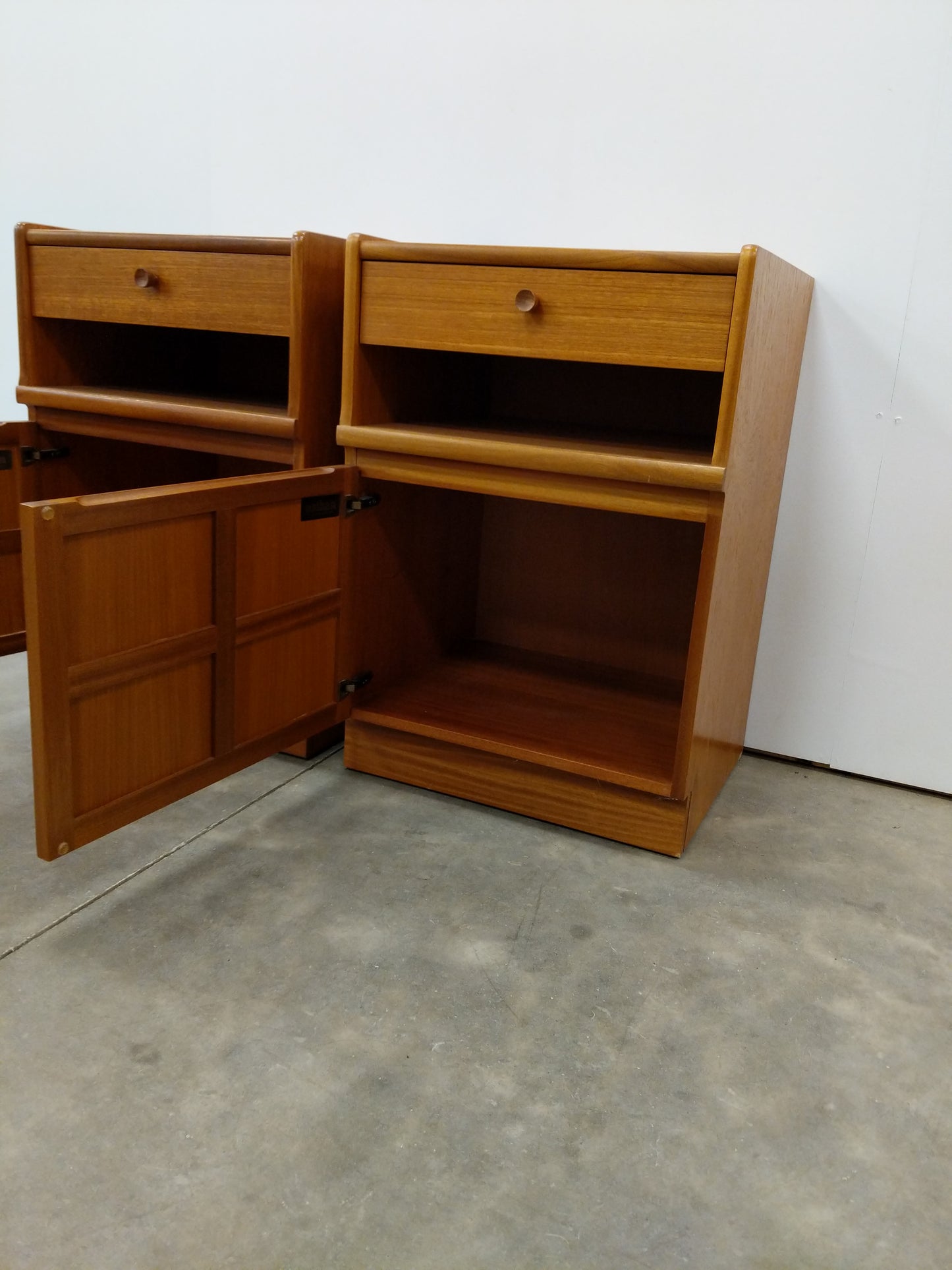 Pair of vintage Mid Century Modern Teak Nightstands by Nathan
