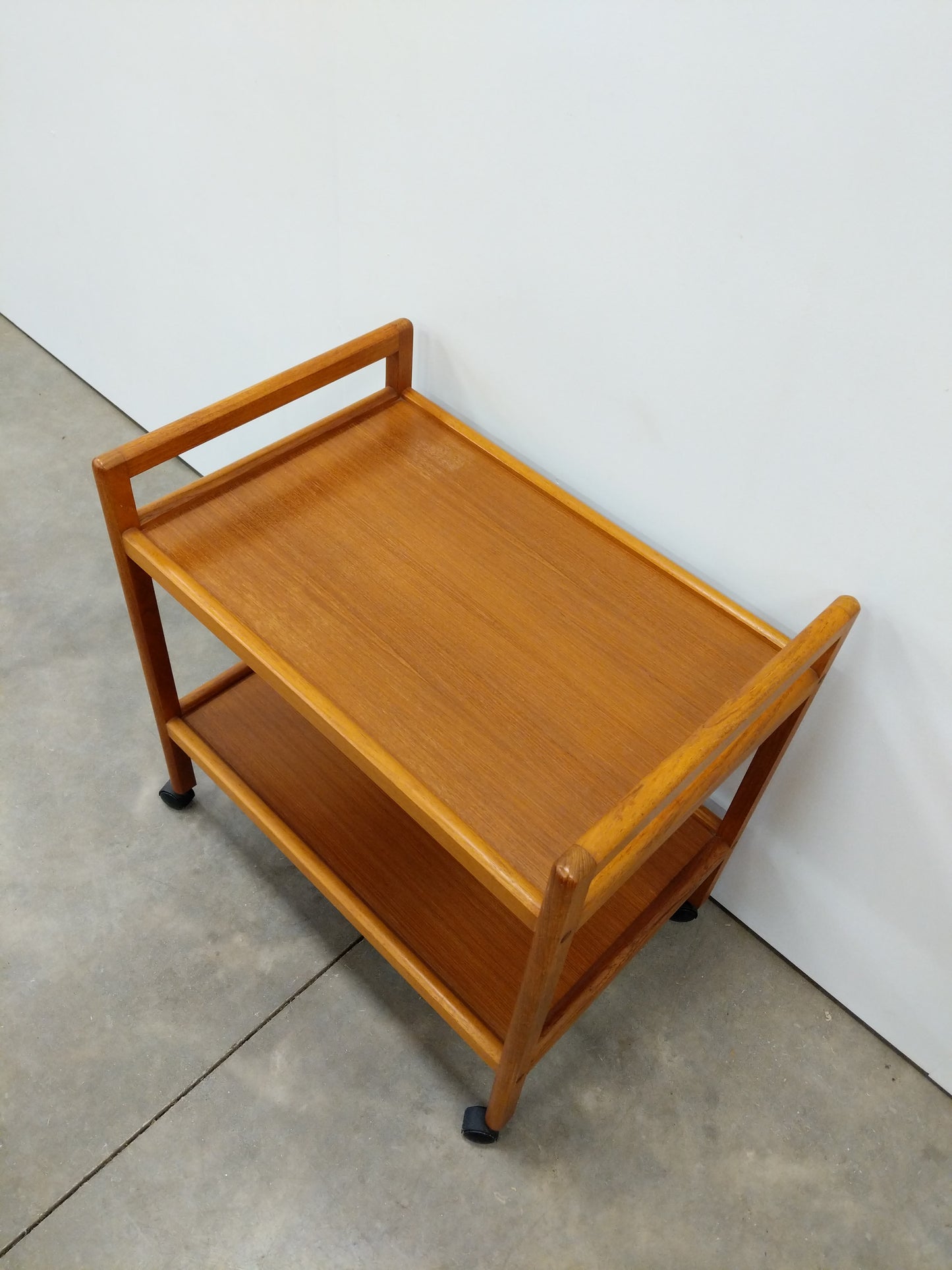 Vintage Mid Century Modern Teak Bar Cart / Serving Cart
