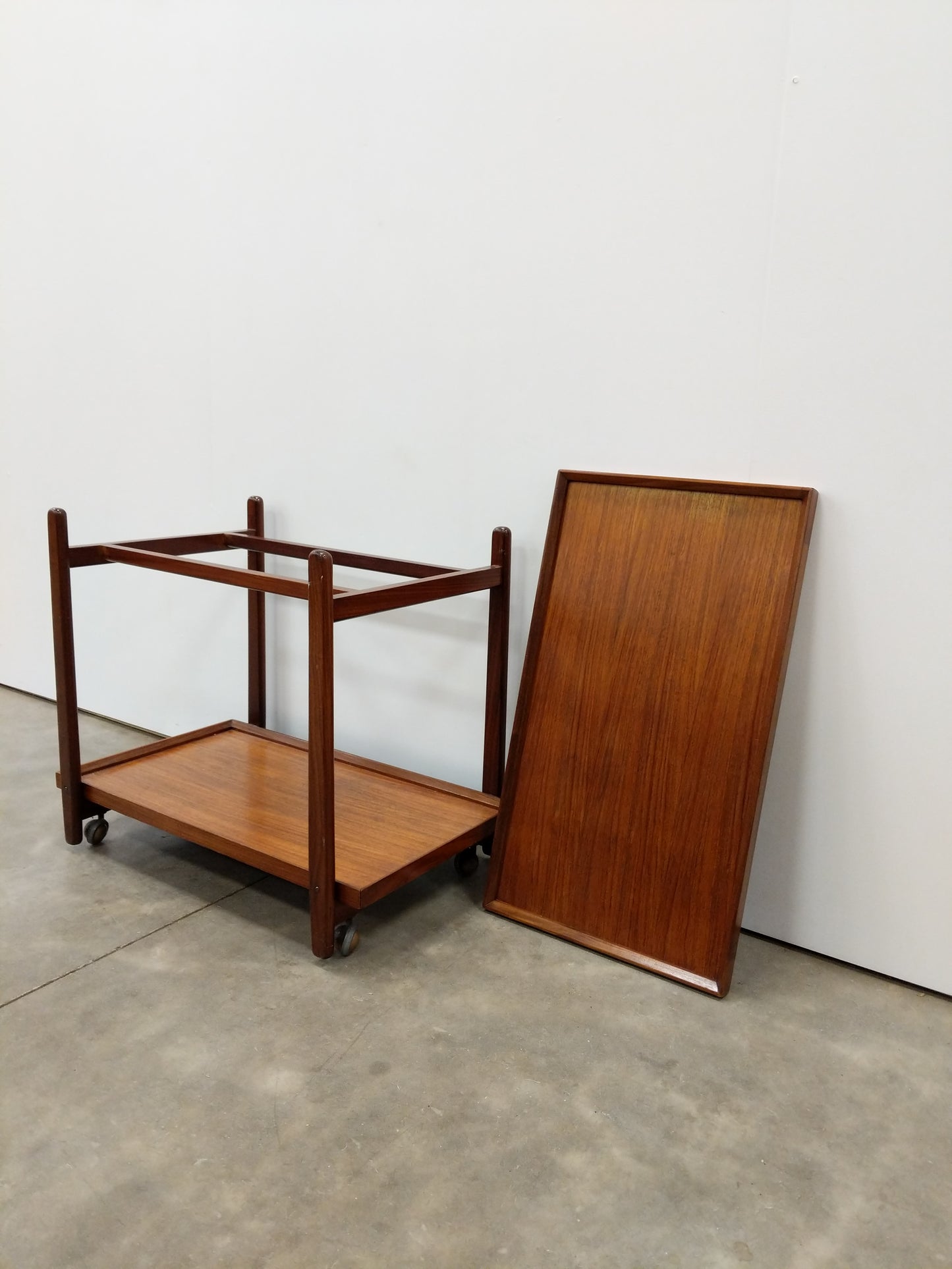 Vintage Mid Century Modern Teak Bar Cart / Serving Cart
