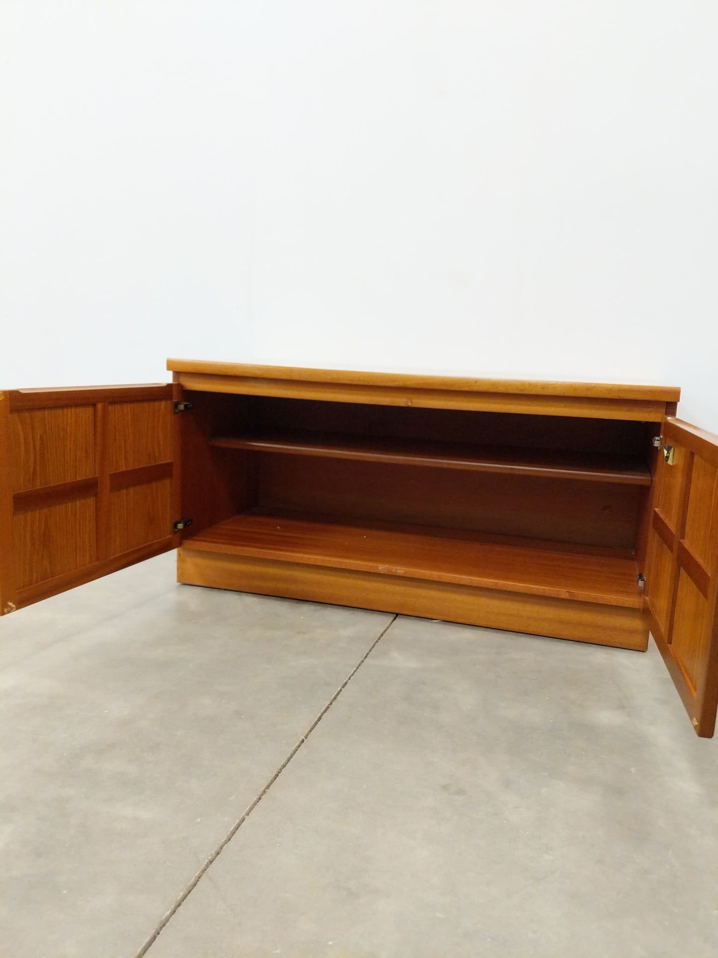 Vintage Mid Century Modern Teak Cabinet / Console by Nathan
