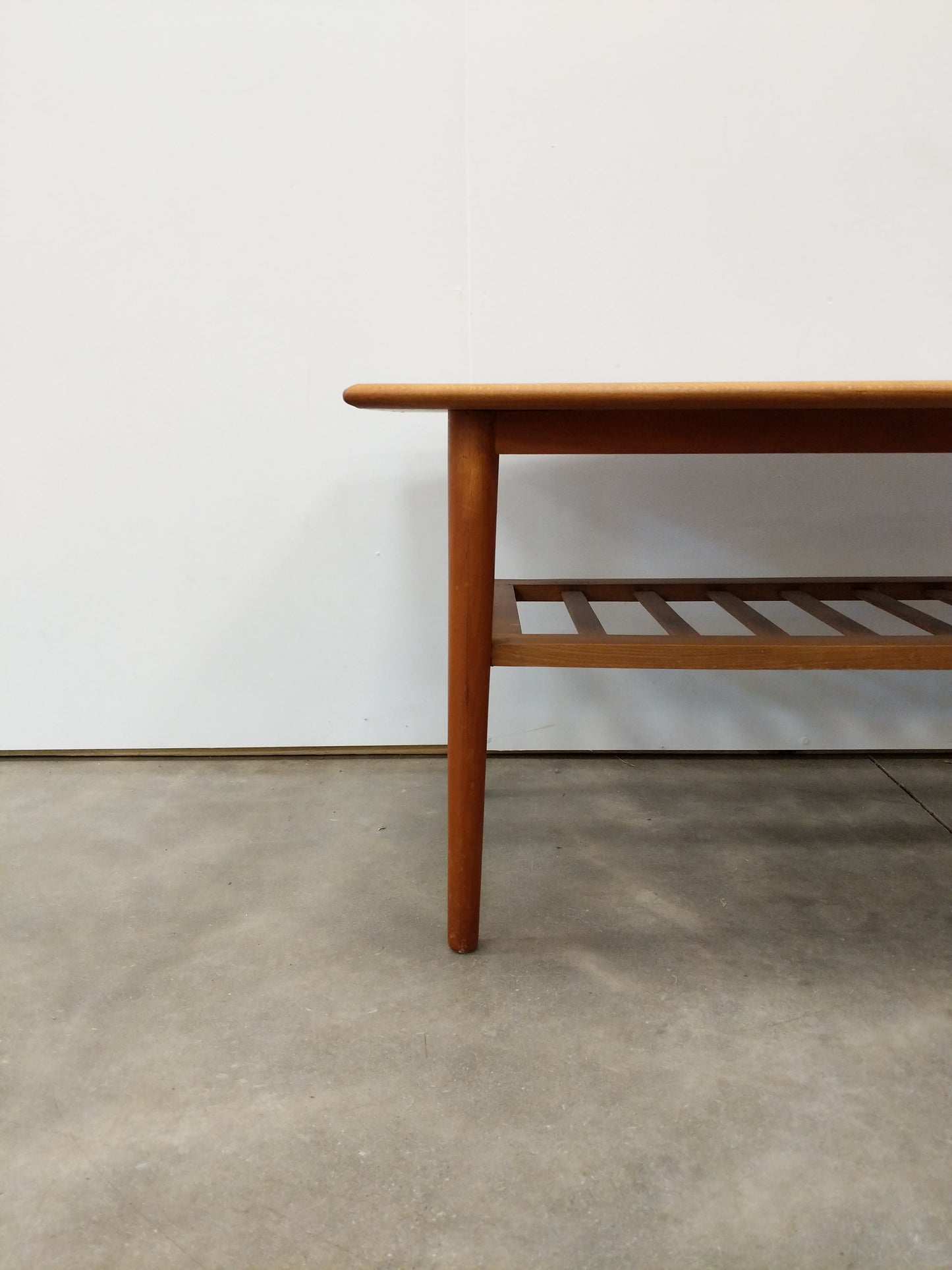 Vintage Mid Century Modern Teak Coffee Table