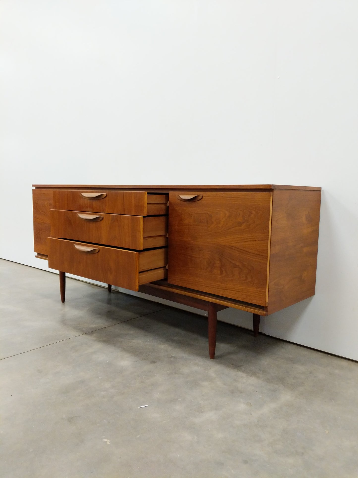 Vintage Mid Century Modern Teak Credenza by Austinsuite