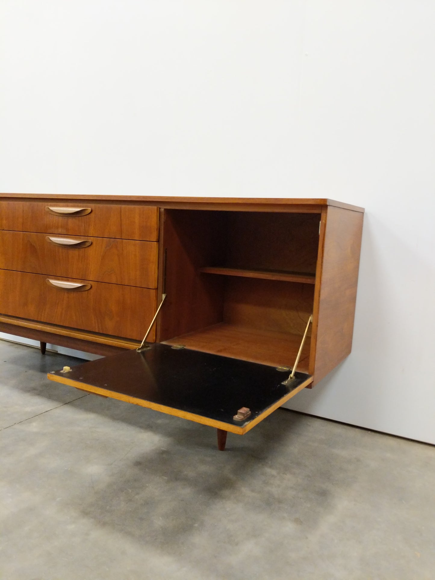 Vintage Mid Century Modern Teak Credenza by Austinsuite