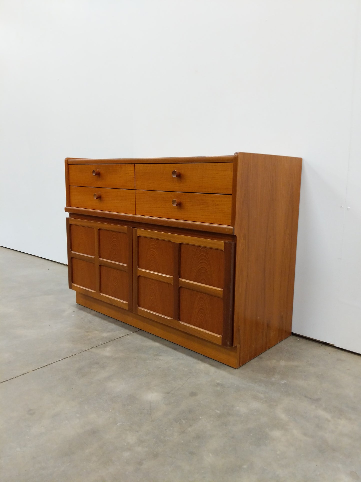 Vintage Mid Century Modern Teak Cabinet / Console by Nathan