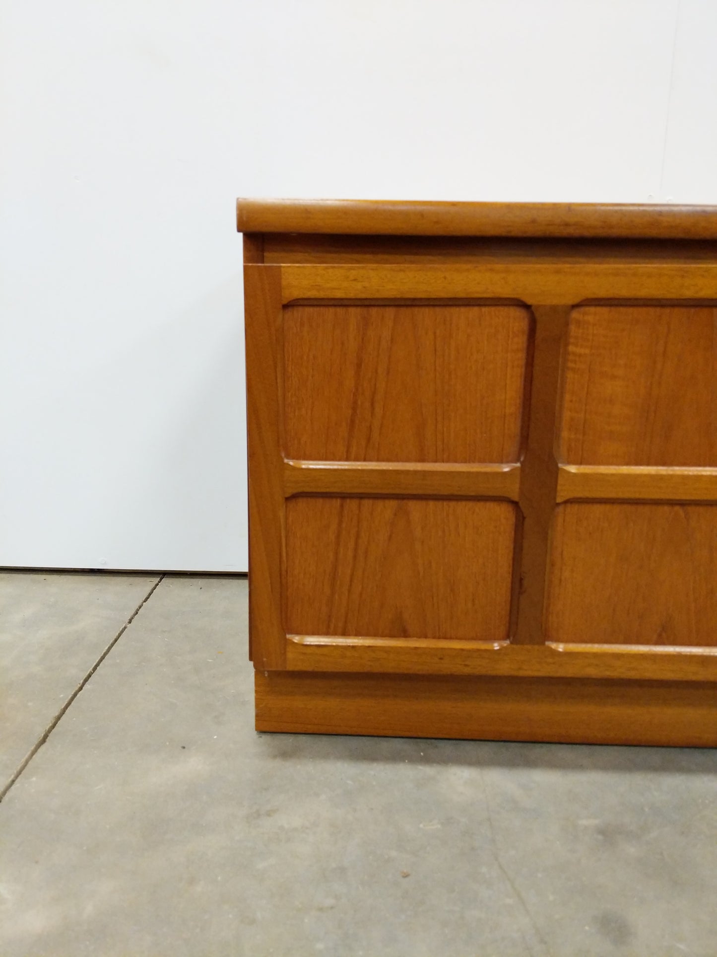 Vintage Mid Century Modern Teak Cabinet / Console by Nathan