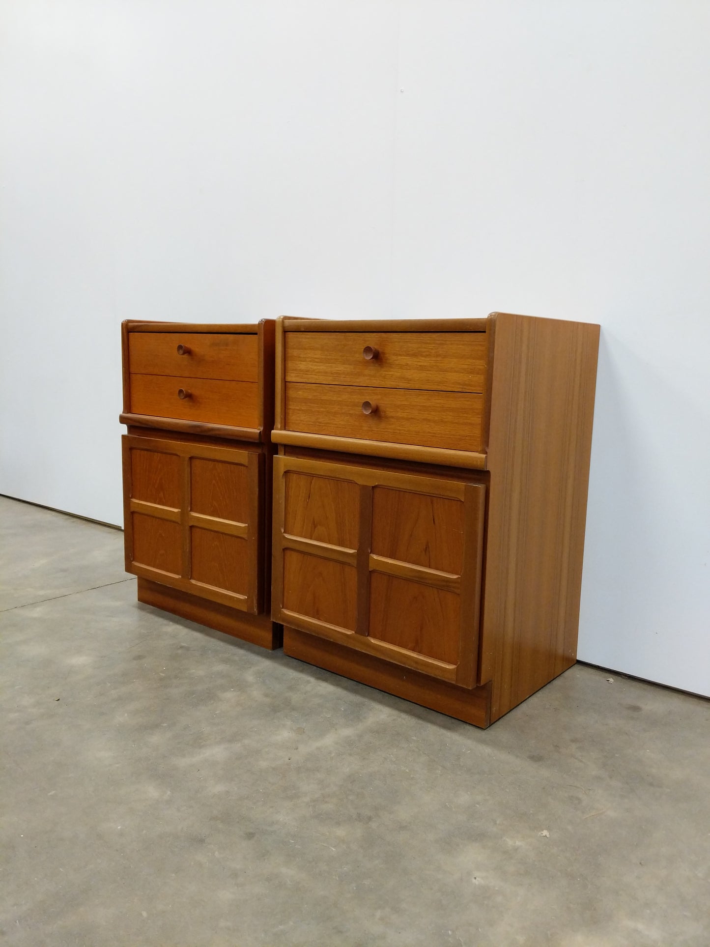 Pair of vintage Mid Century Modern Teak Nightstands by Nathan