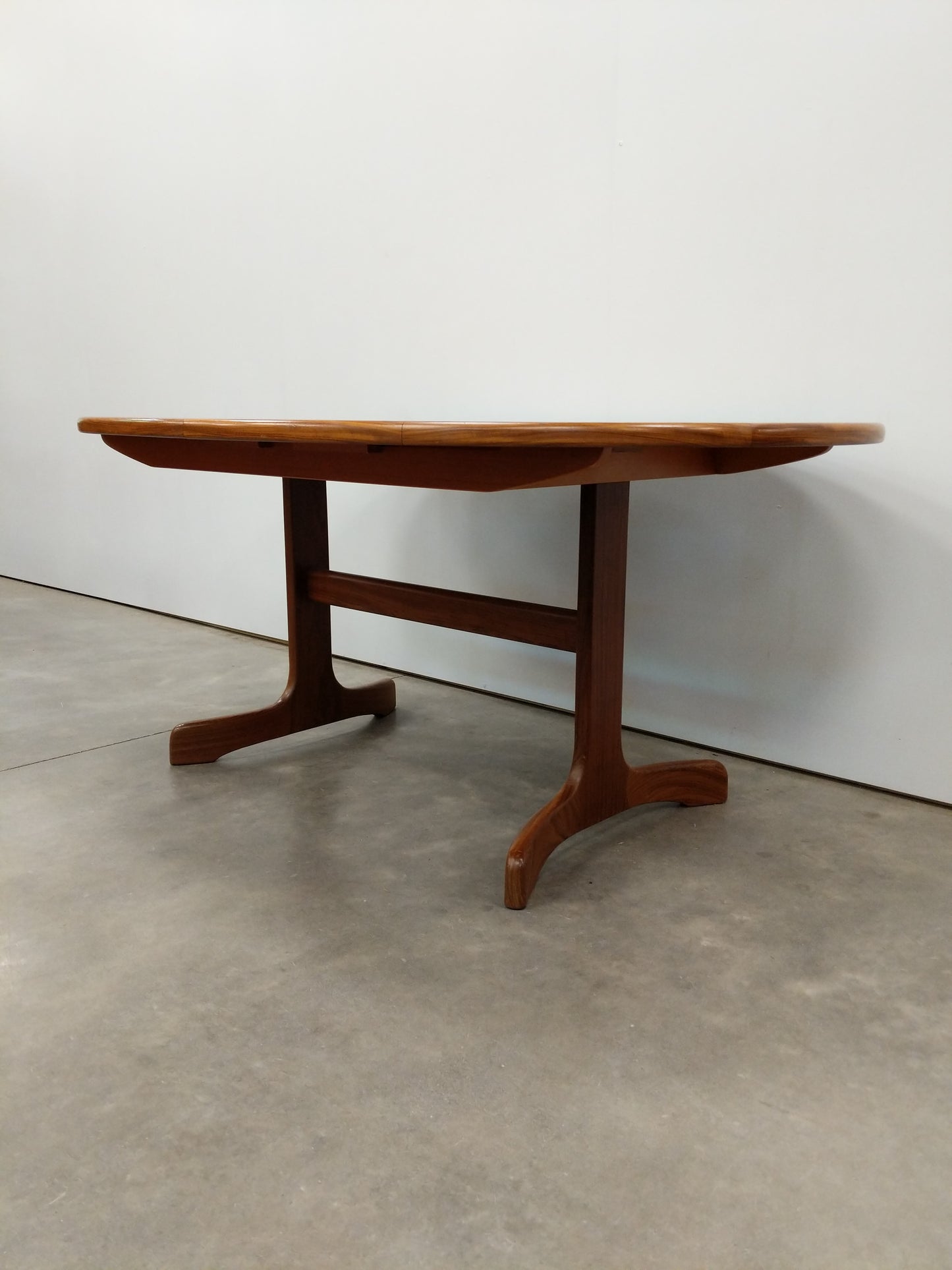 Vintage Mid Century Modern Teak Extendable Dining Table by G Plan