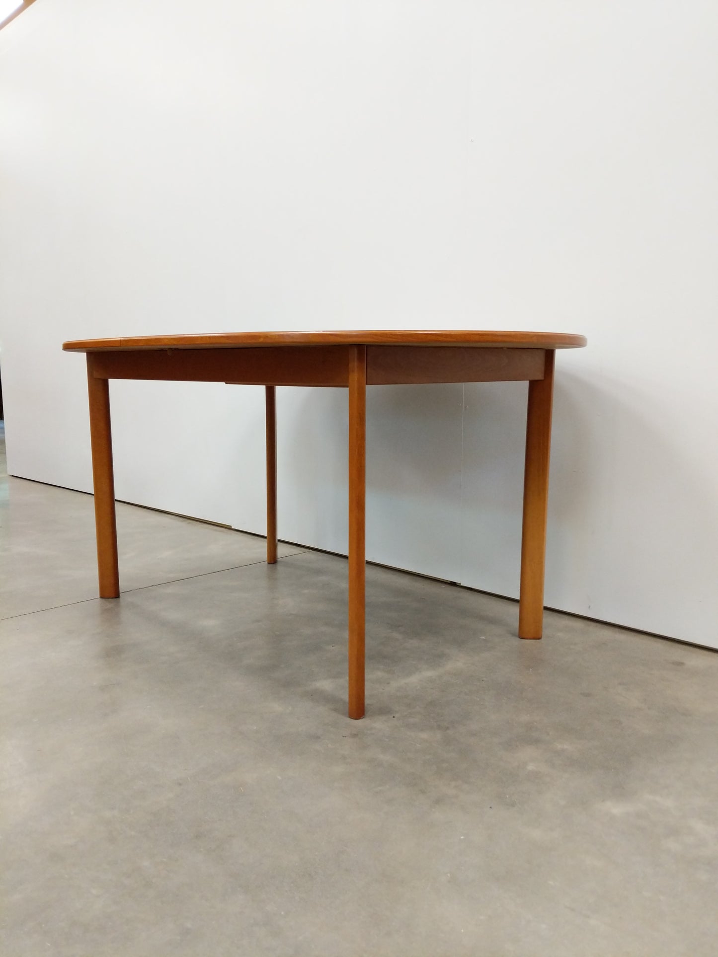Vintage Mid Century Modern Teak Extendable Dining Table