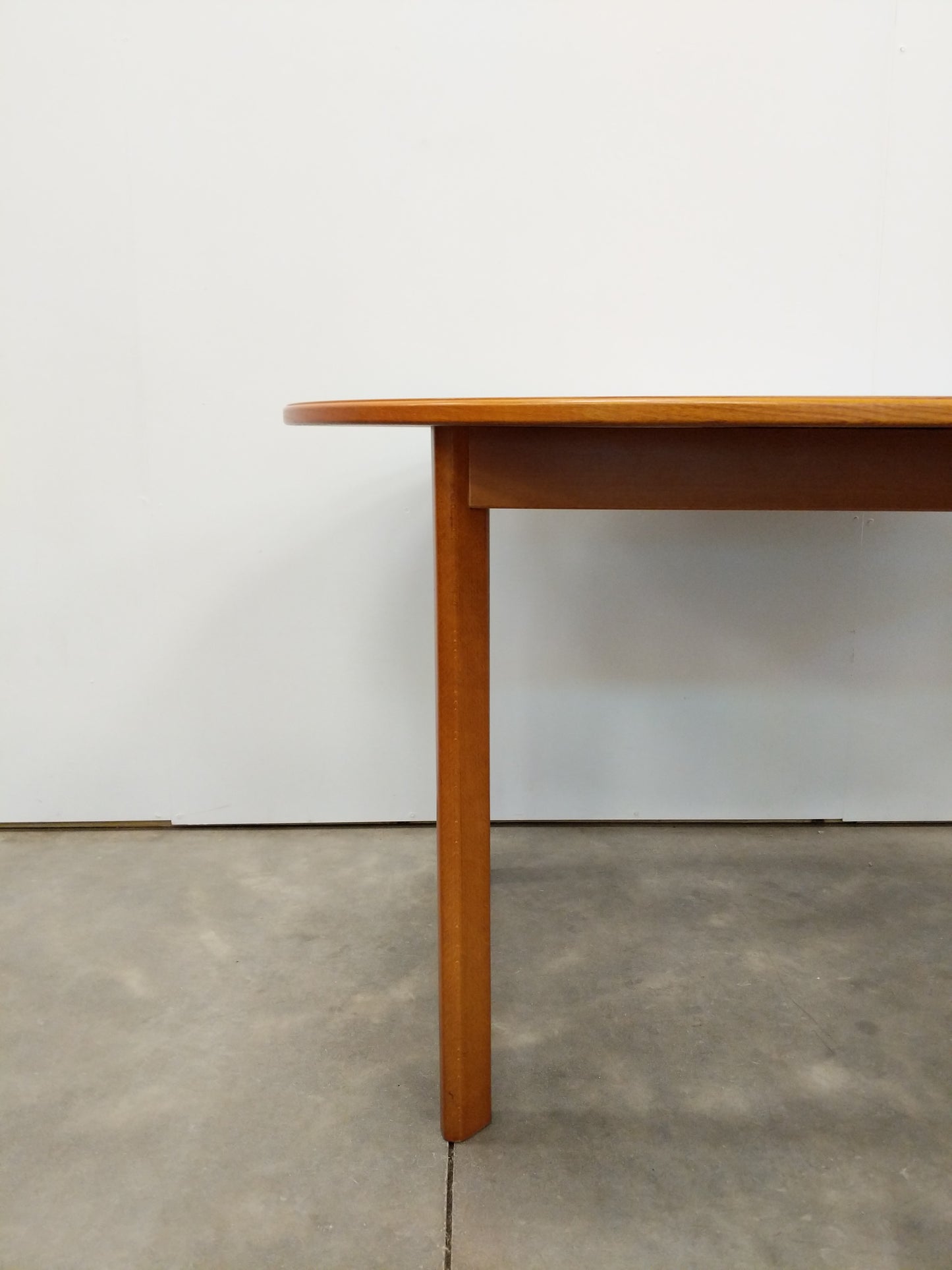 Vintage Mid Century Modern Teak Extendable Dining Table