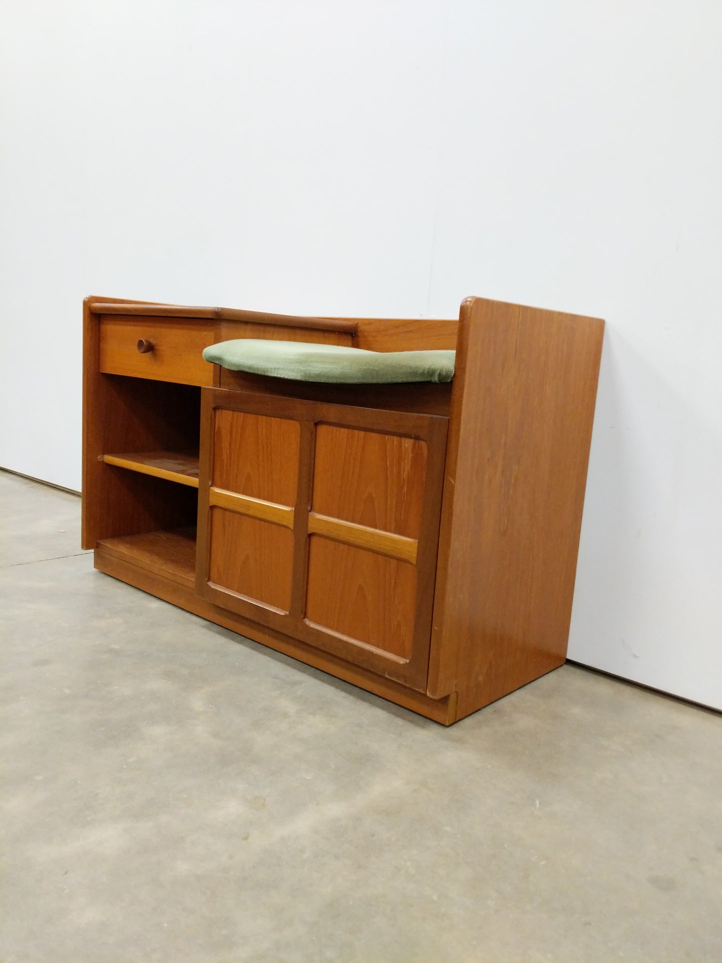 Vintage Mid Century Modern Teak Entry Bench by Parker Knoll