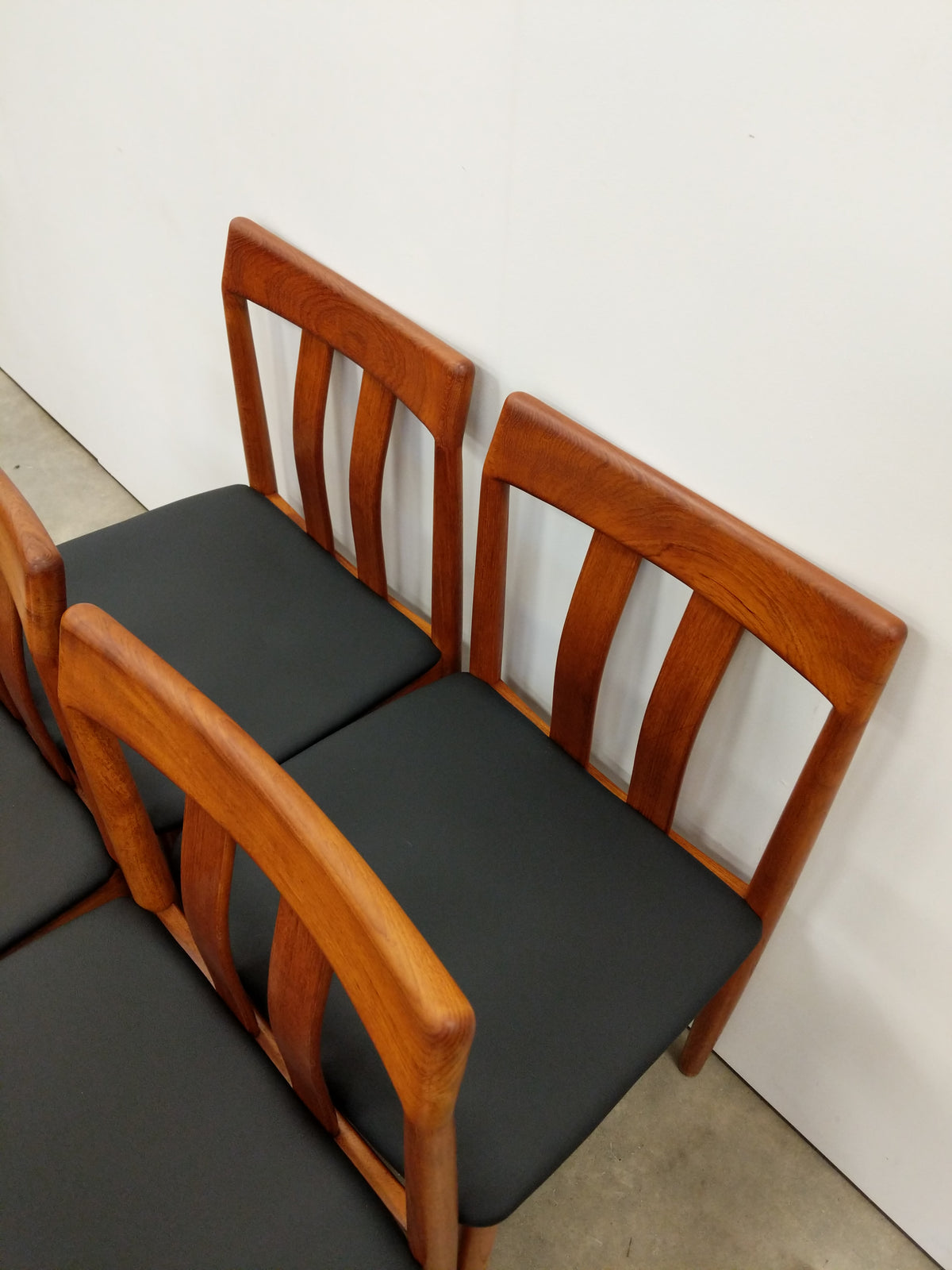 Set of 4 Vintage Vamdrup Stolefabrik Danish Modern Teak Dining Chairs