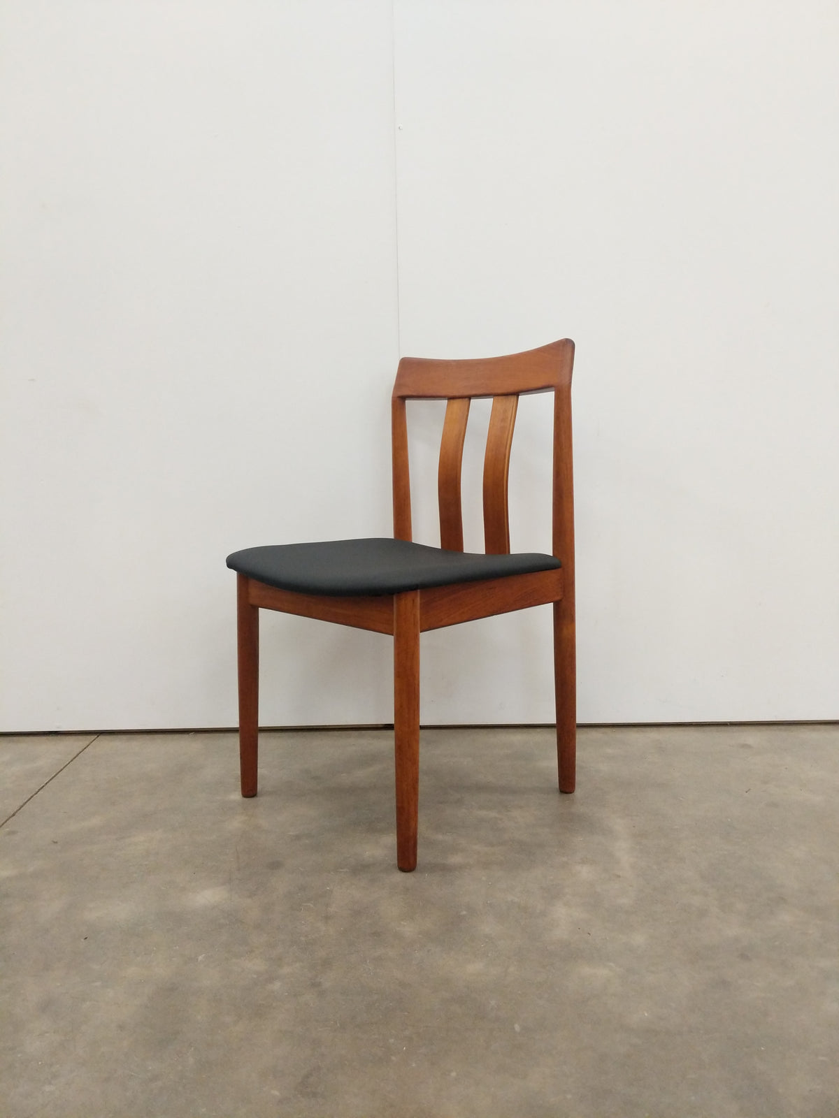 Vintage Vamdrup Stolefabrik Danish Modern Teak Chair