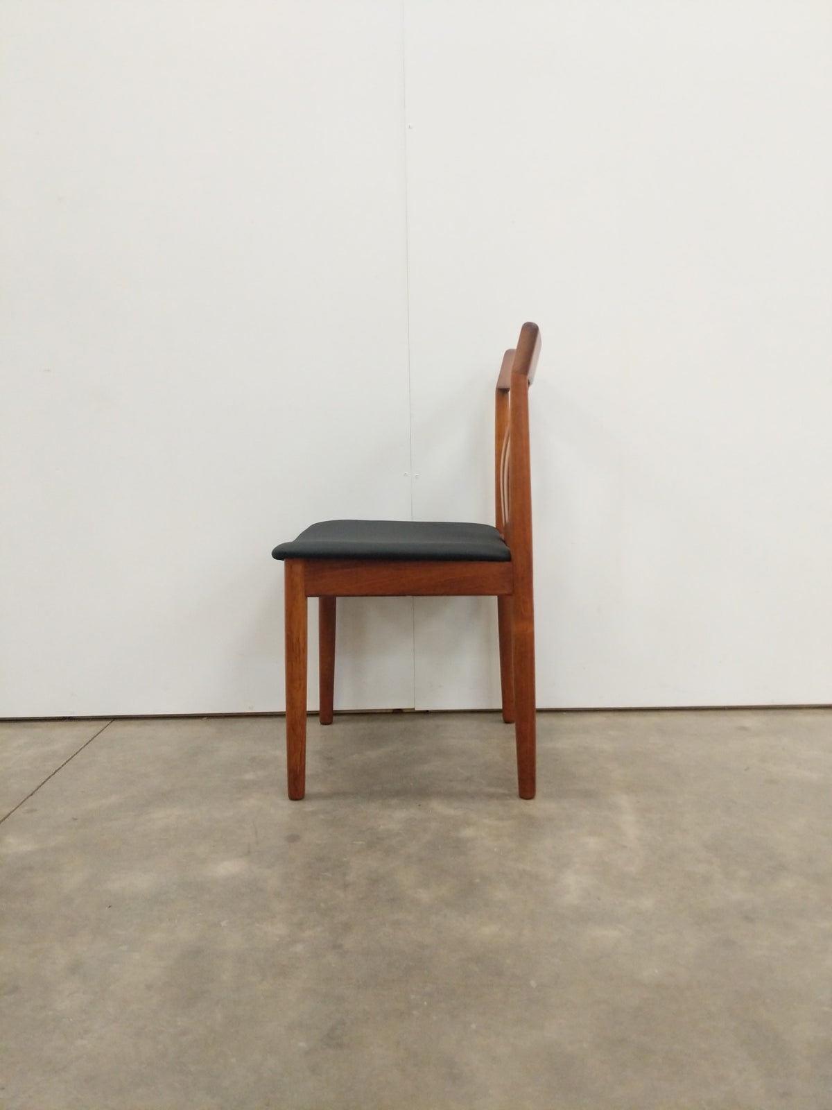Vintage Vamdrup Stolefabrik Danish Modern Teak Chair