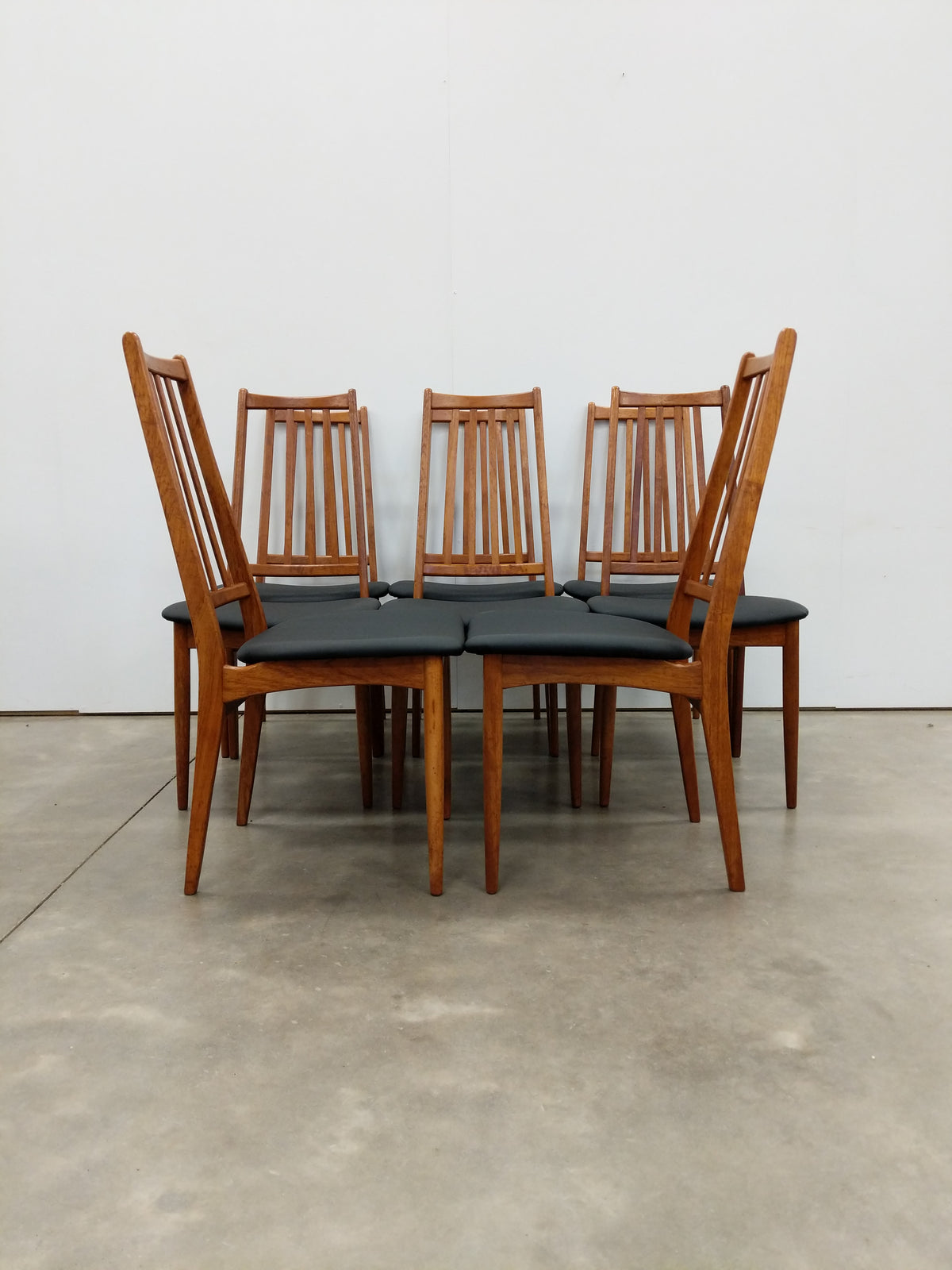 Set of 8 Vintage Mid Century Modern Teak Dining Chairs