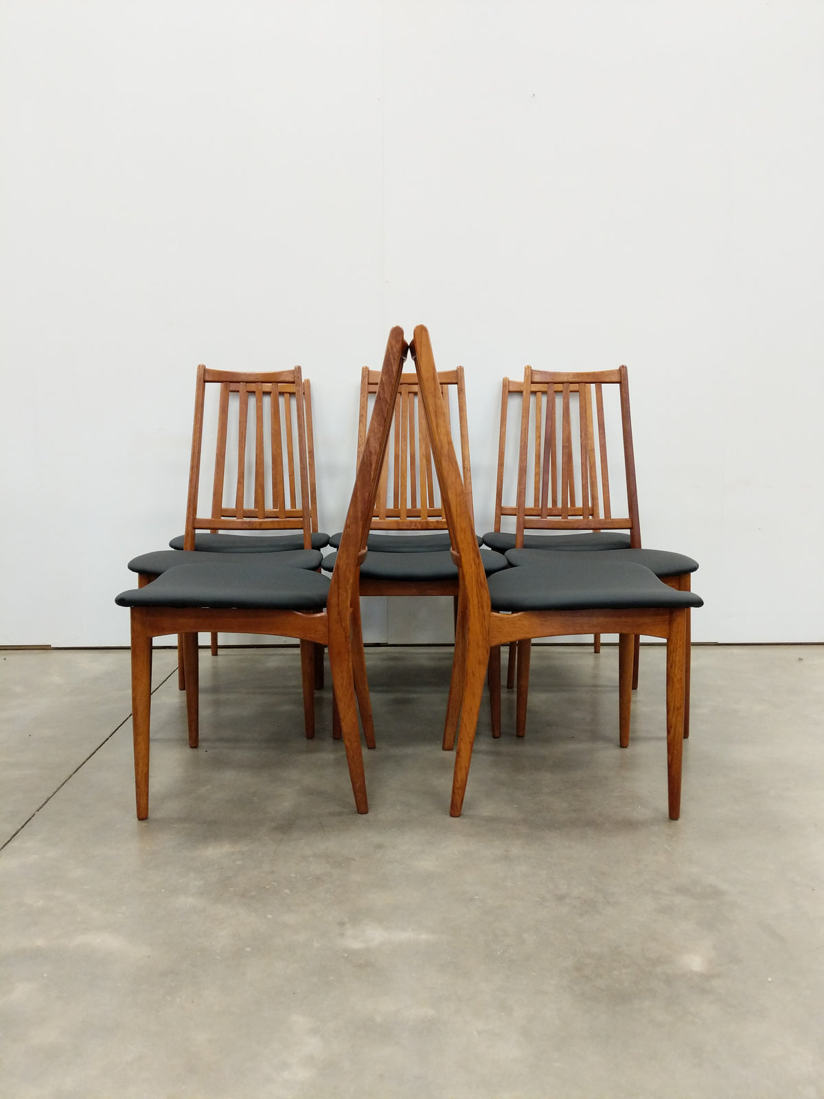 Set of 8 Vintage Mid Century Modern Teak Dining Chairs