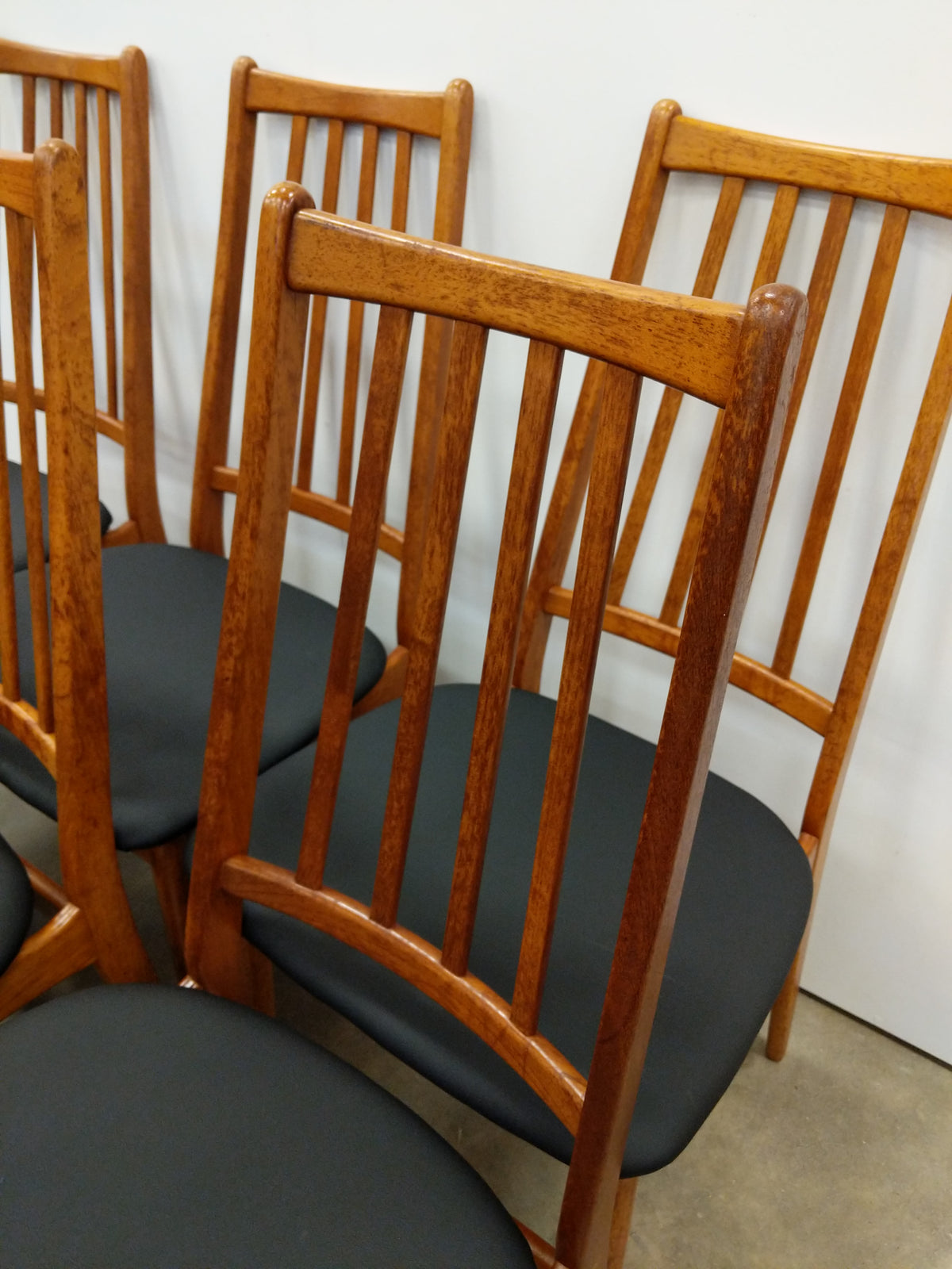 Set of 8 Vintage Mid Century Modern Teak Dining Chairs